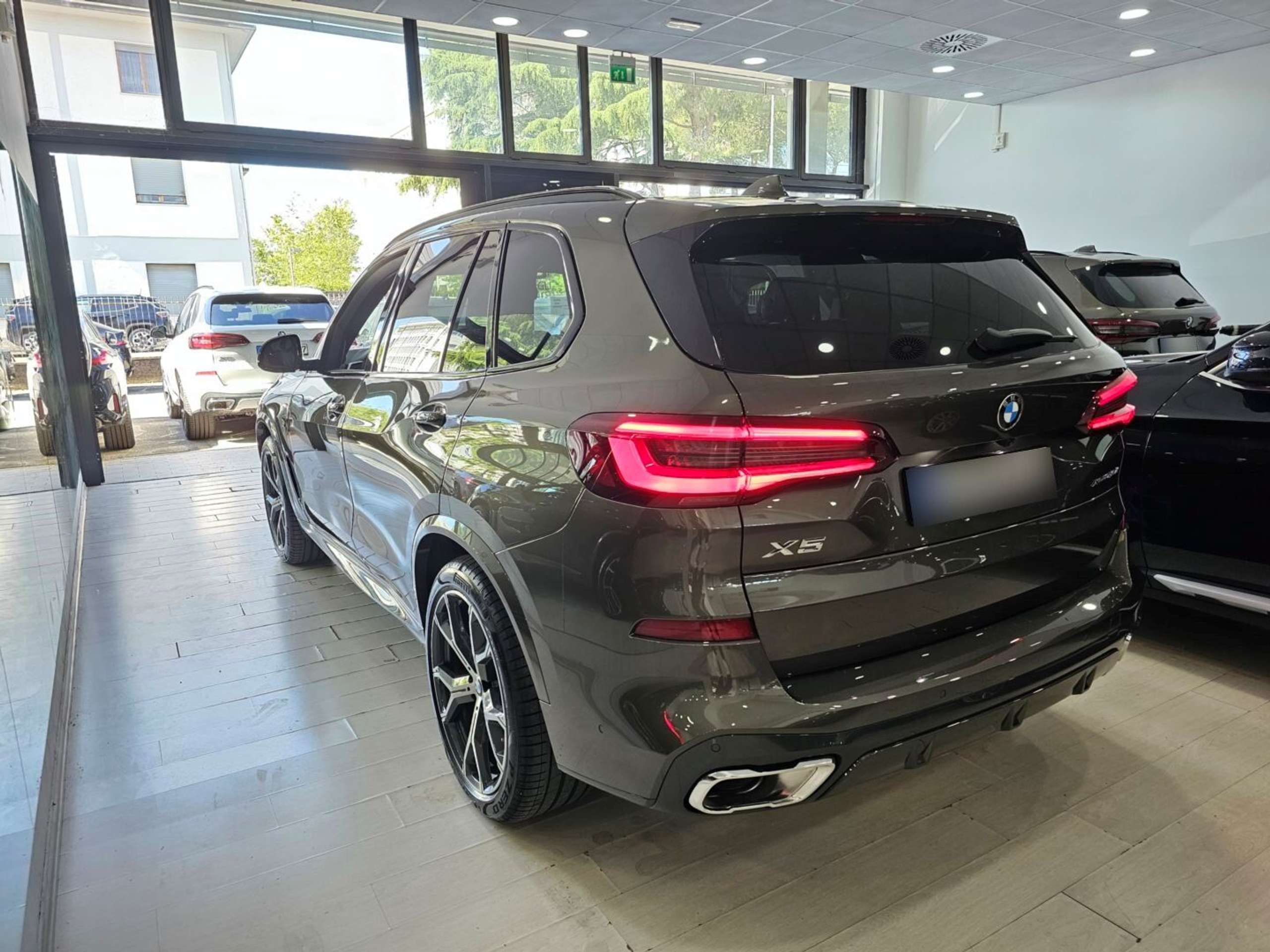 BMW - X5