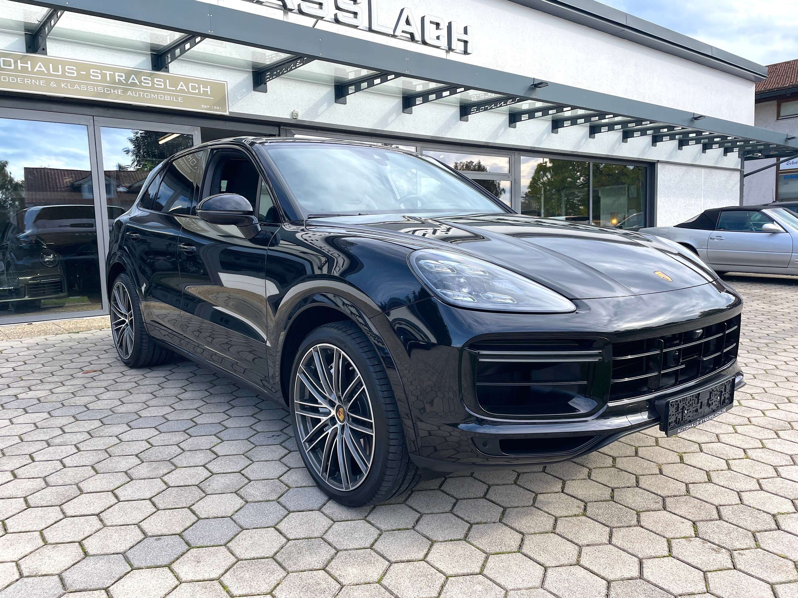 Porsche - Cayenne