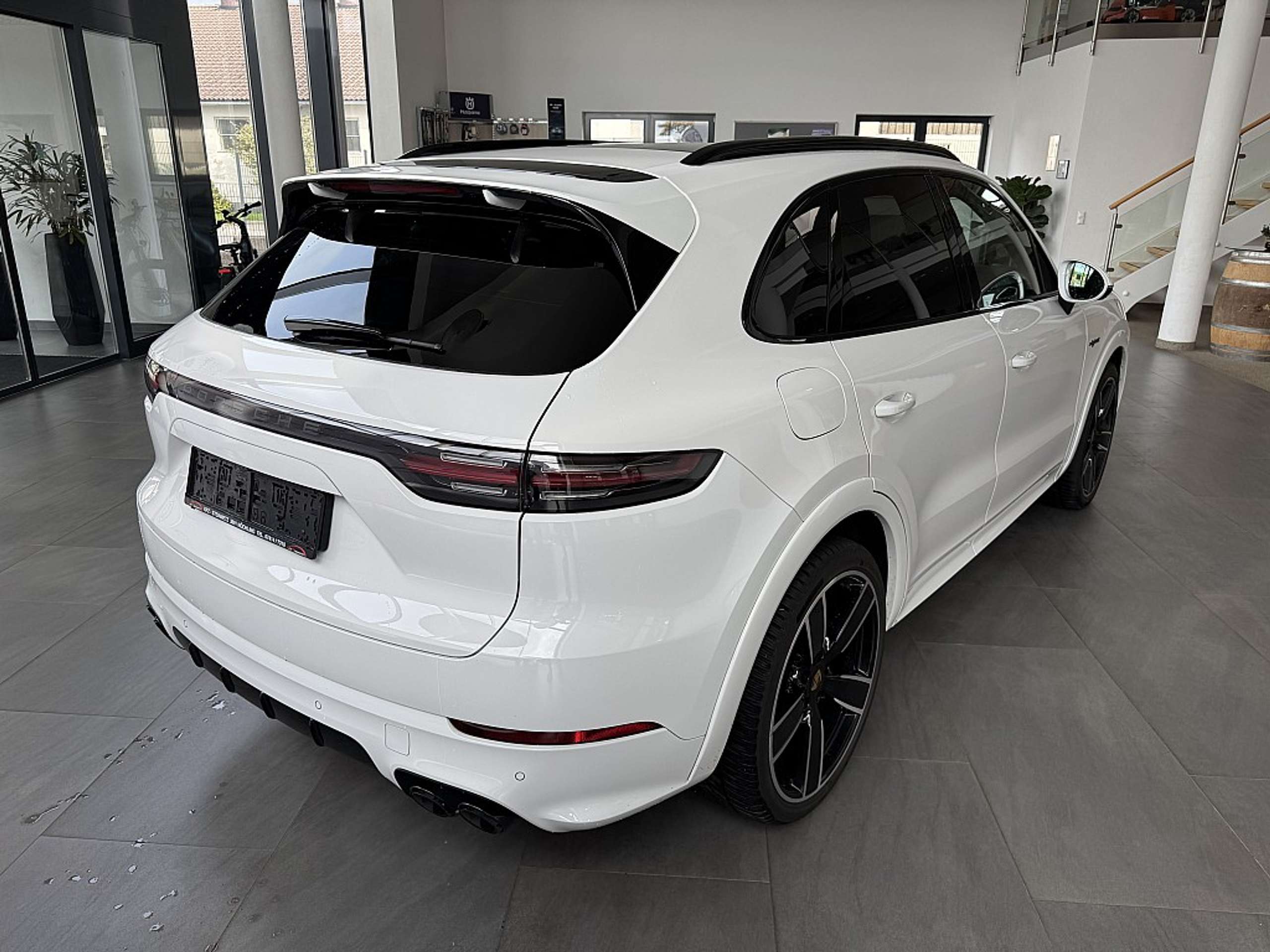 Porsche - Cayenne