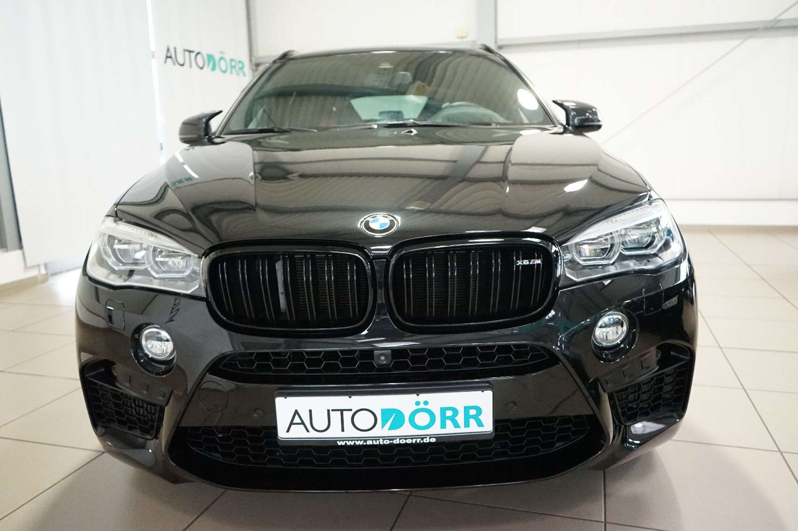 BMW - X6 M