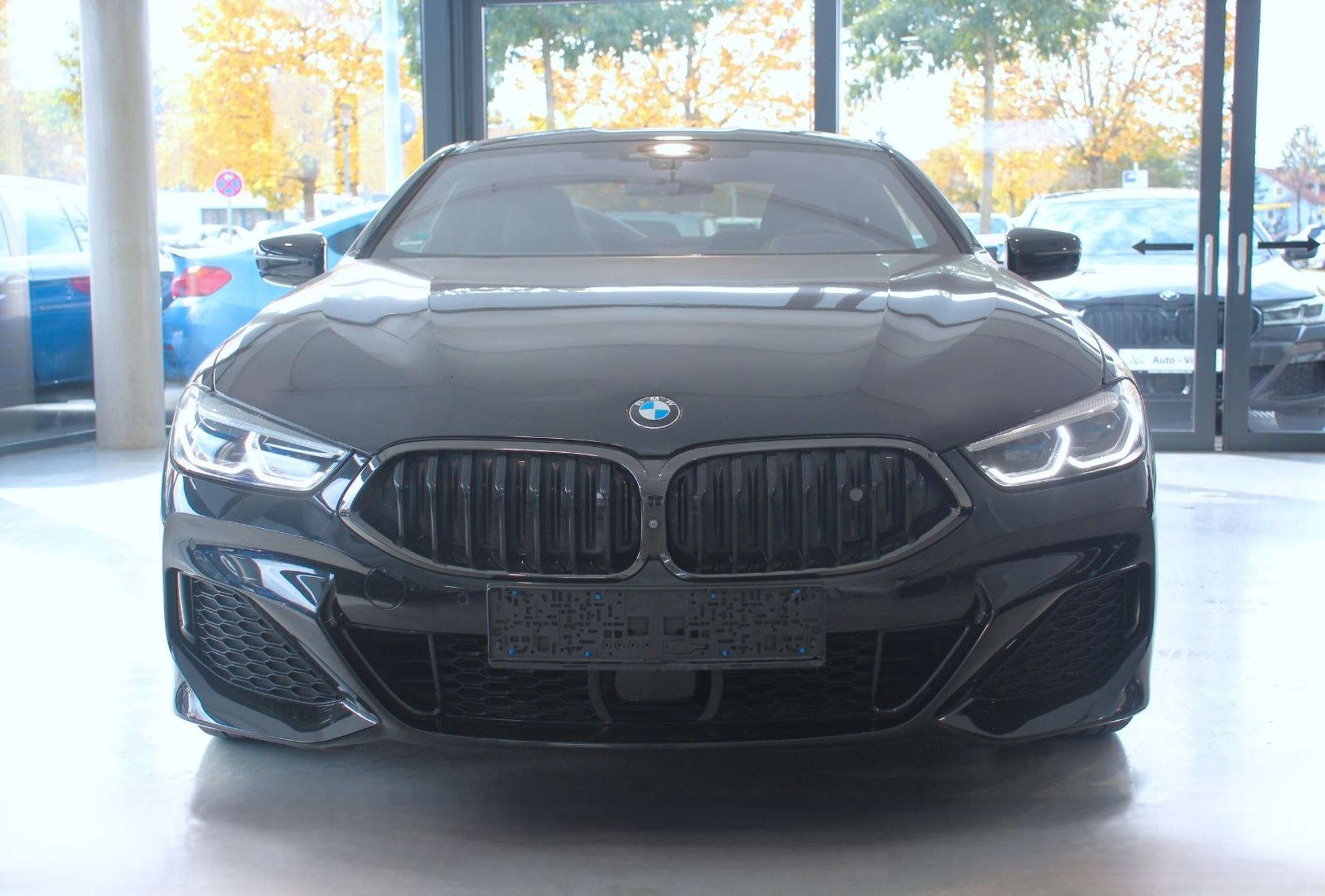 BMW - 840