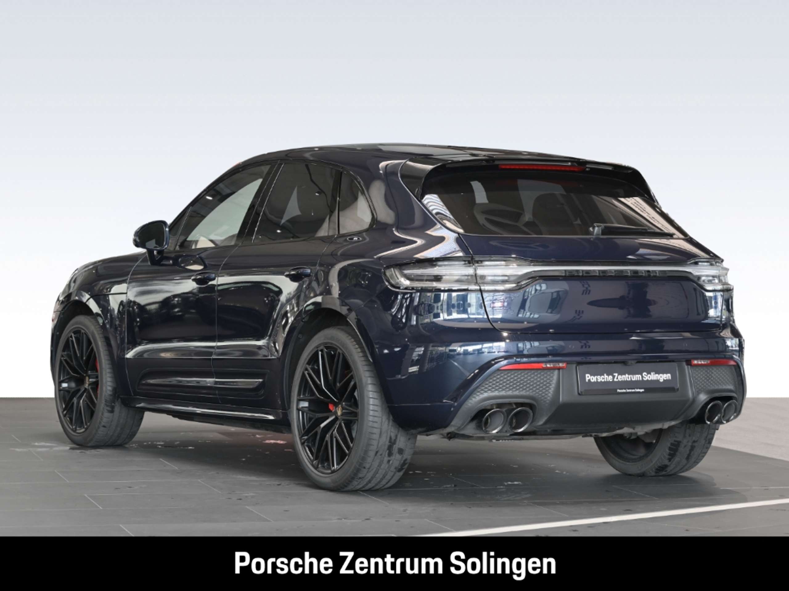 Porsche - Macan