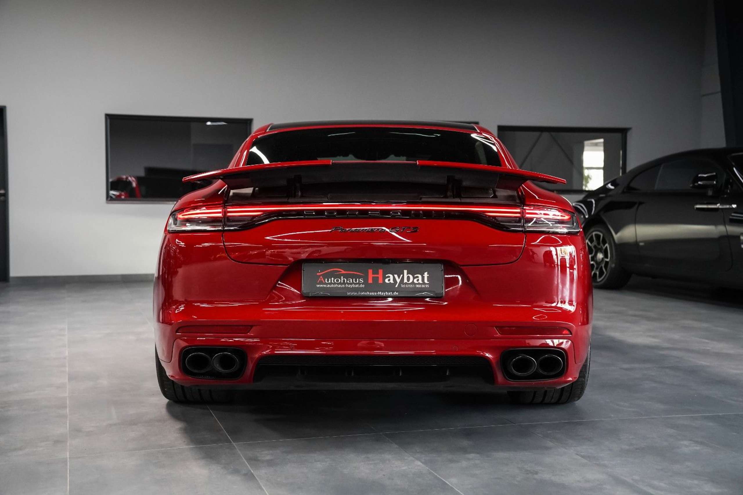 Porsche - Panamera