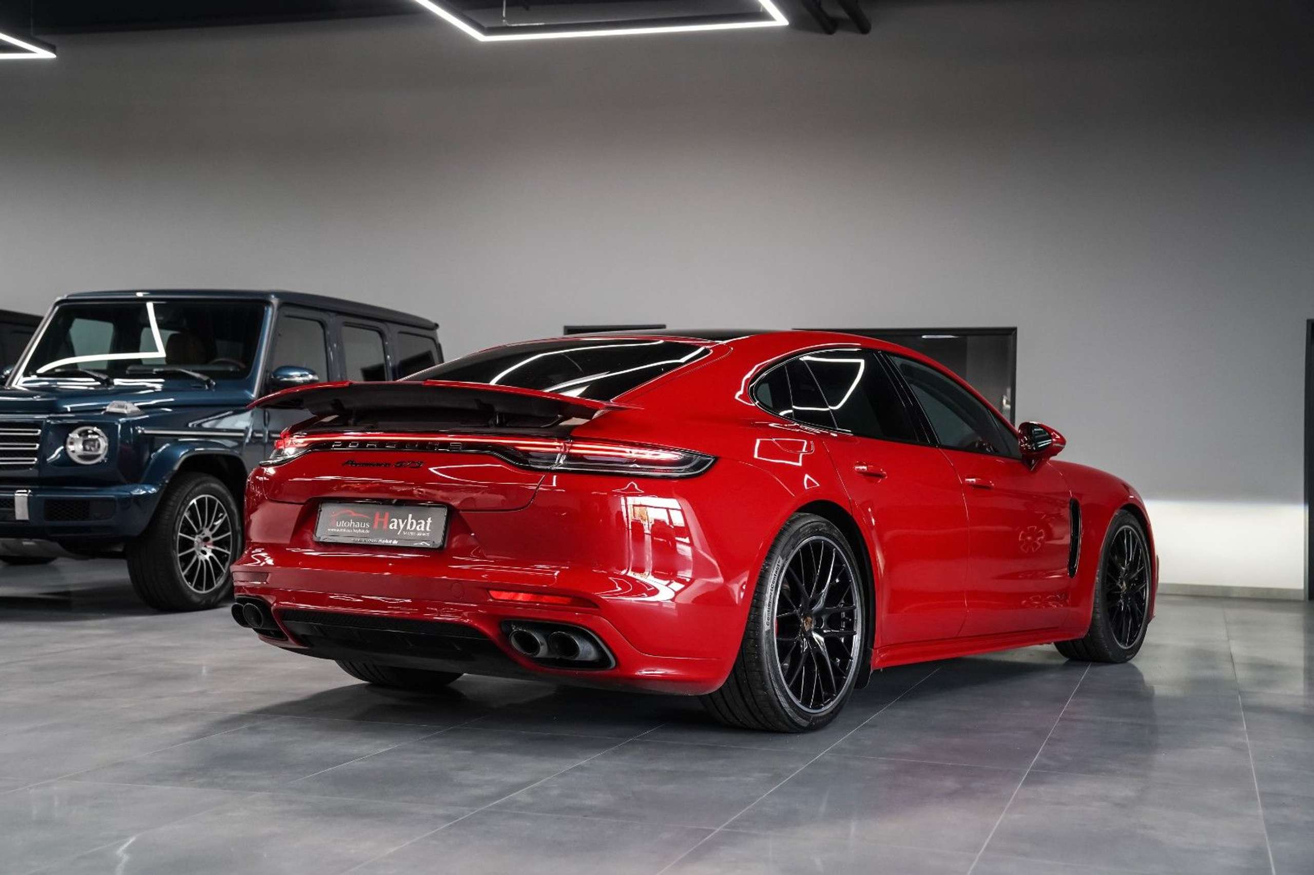 Porsche - Panamera