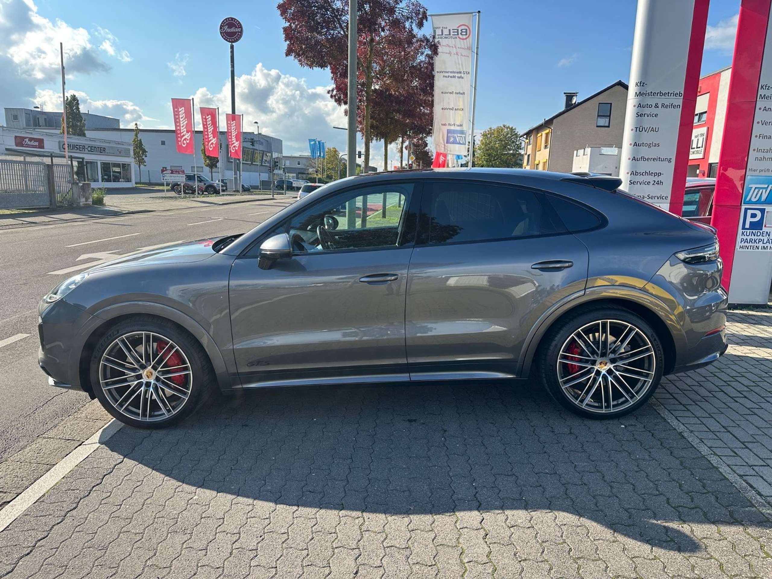 Porsche - Cayenne