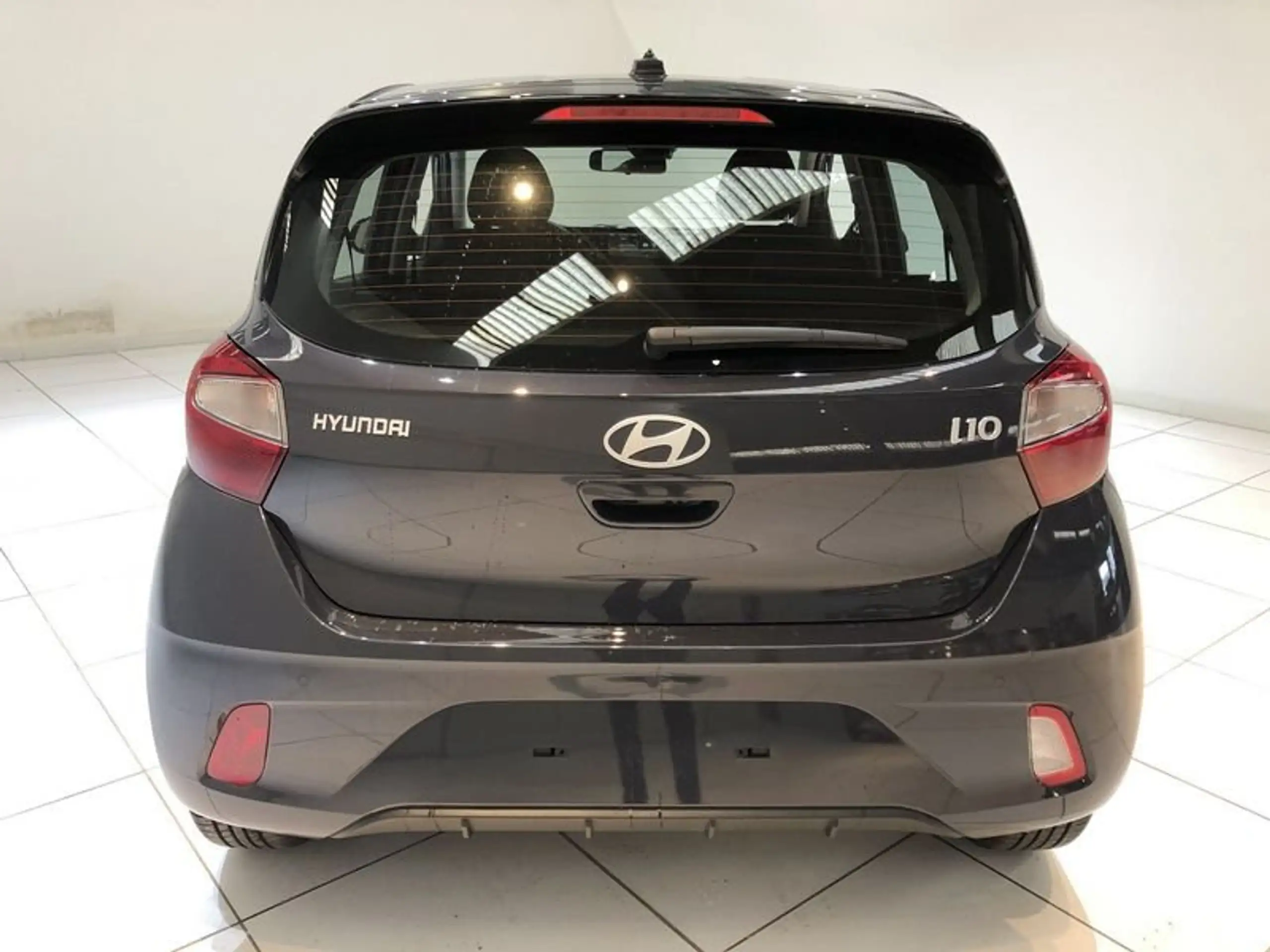 Hyundai - i10