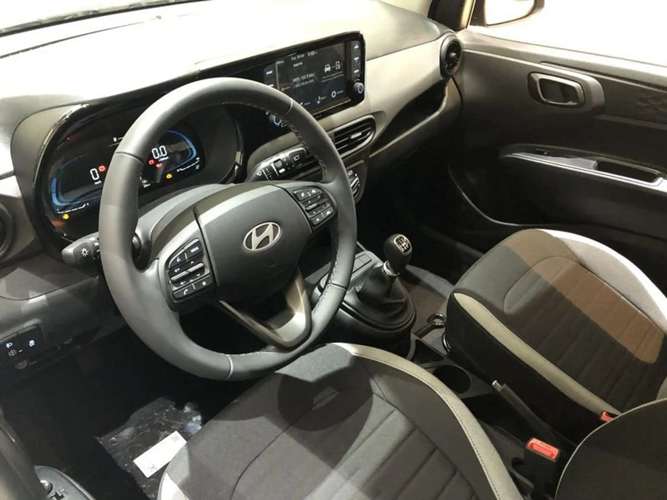 Hyundai - i10