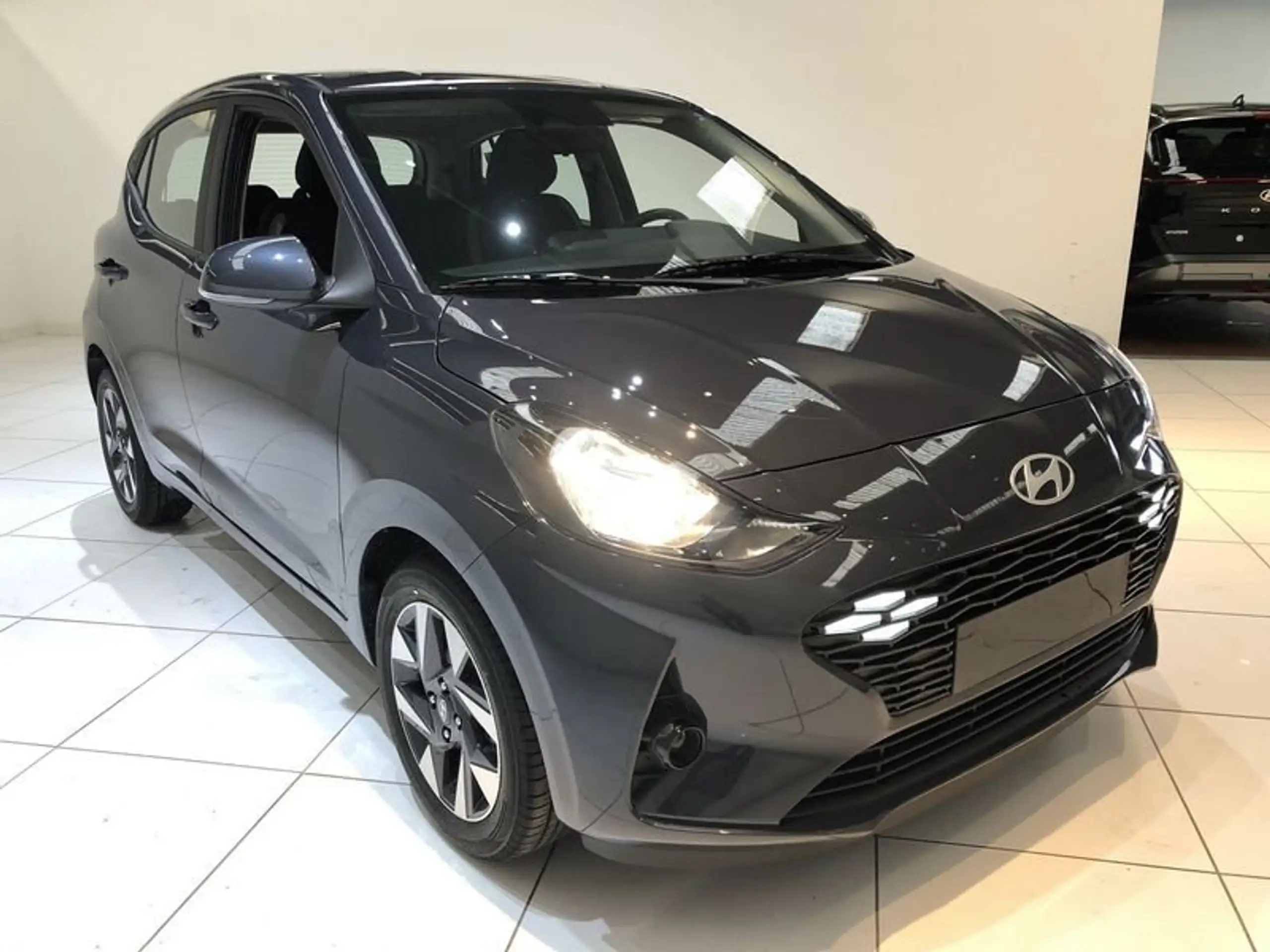 Hyundai - i10