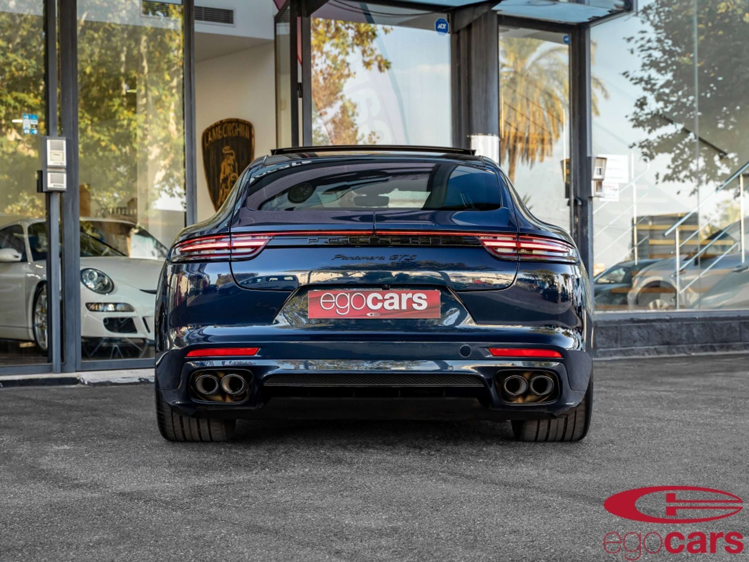 Porsche - Panamera