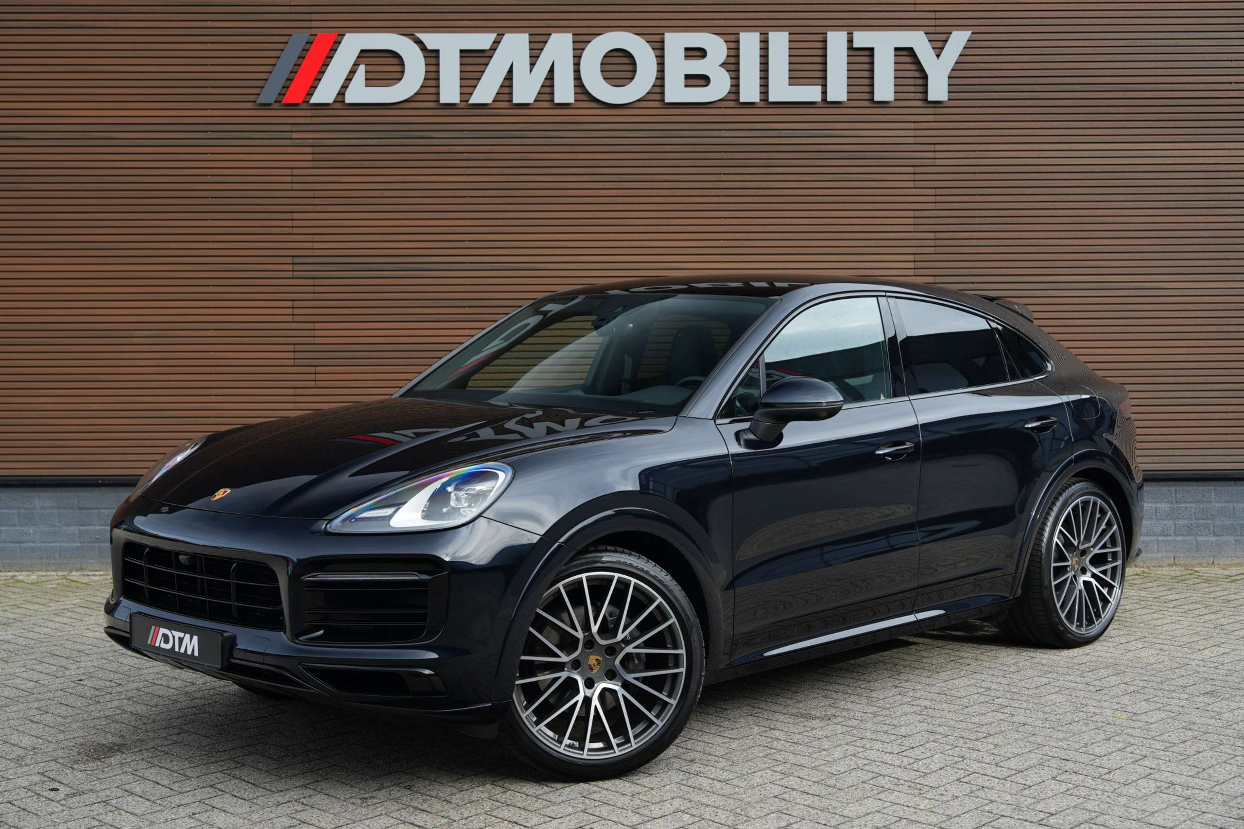 Porsche - Cayenne