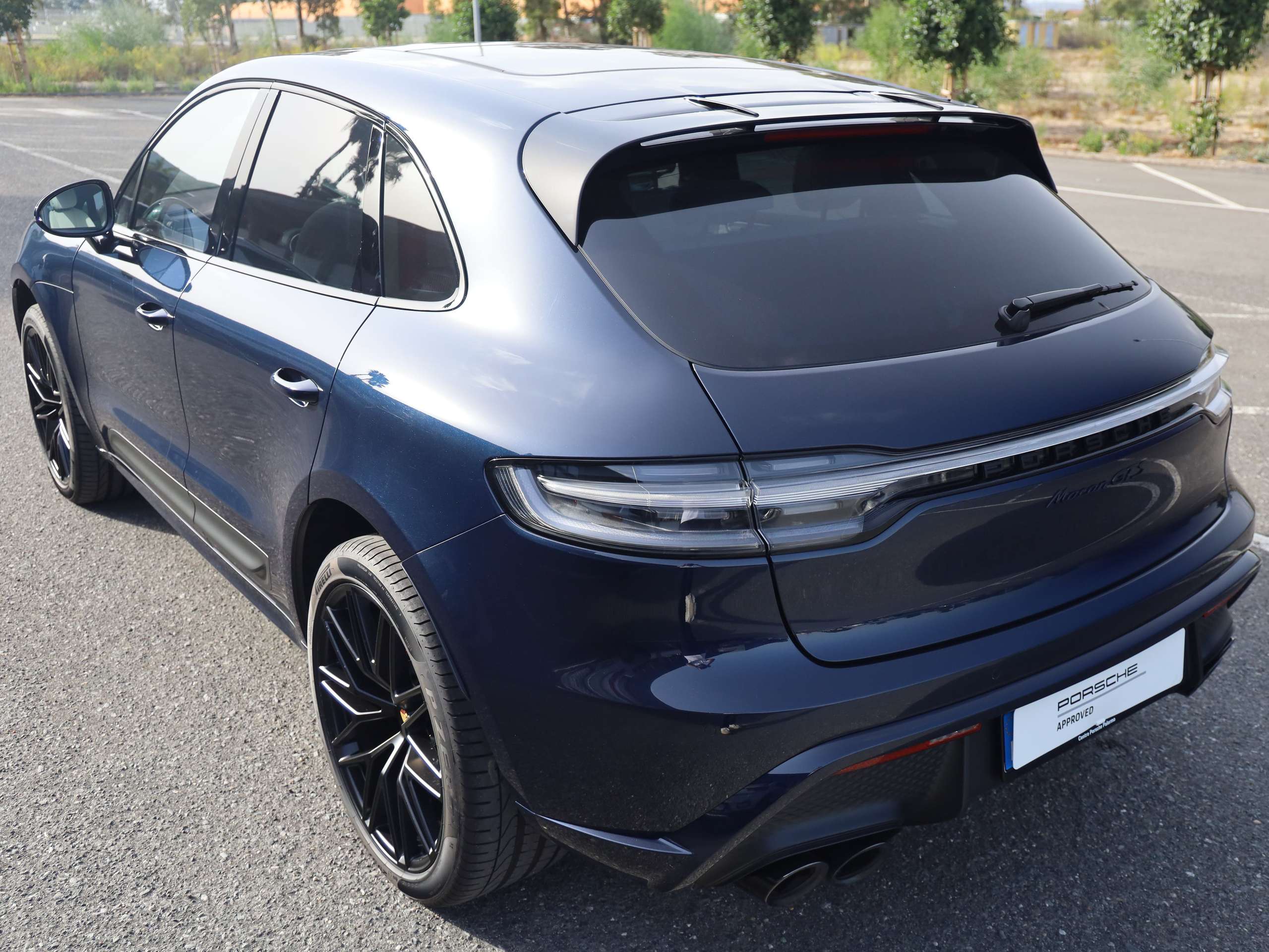 Porsche - Macan