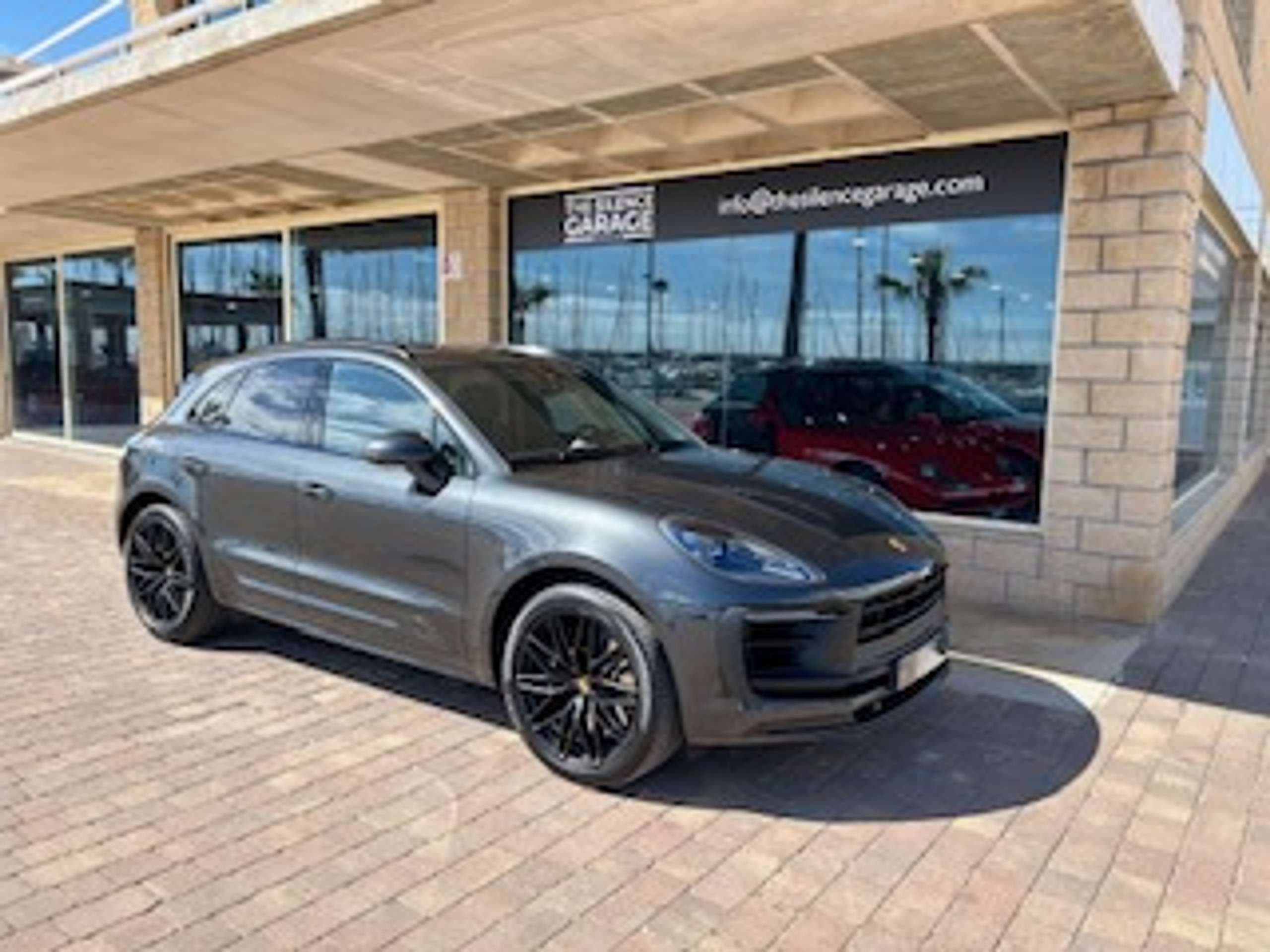 Porsche Macan 2023