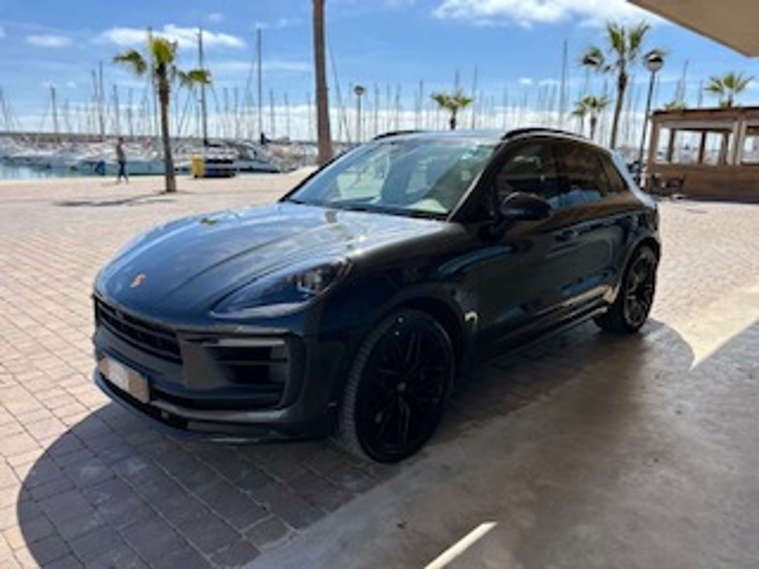 Porsche - Macan