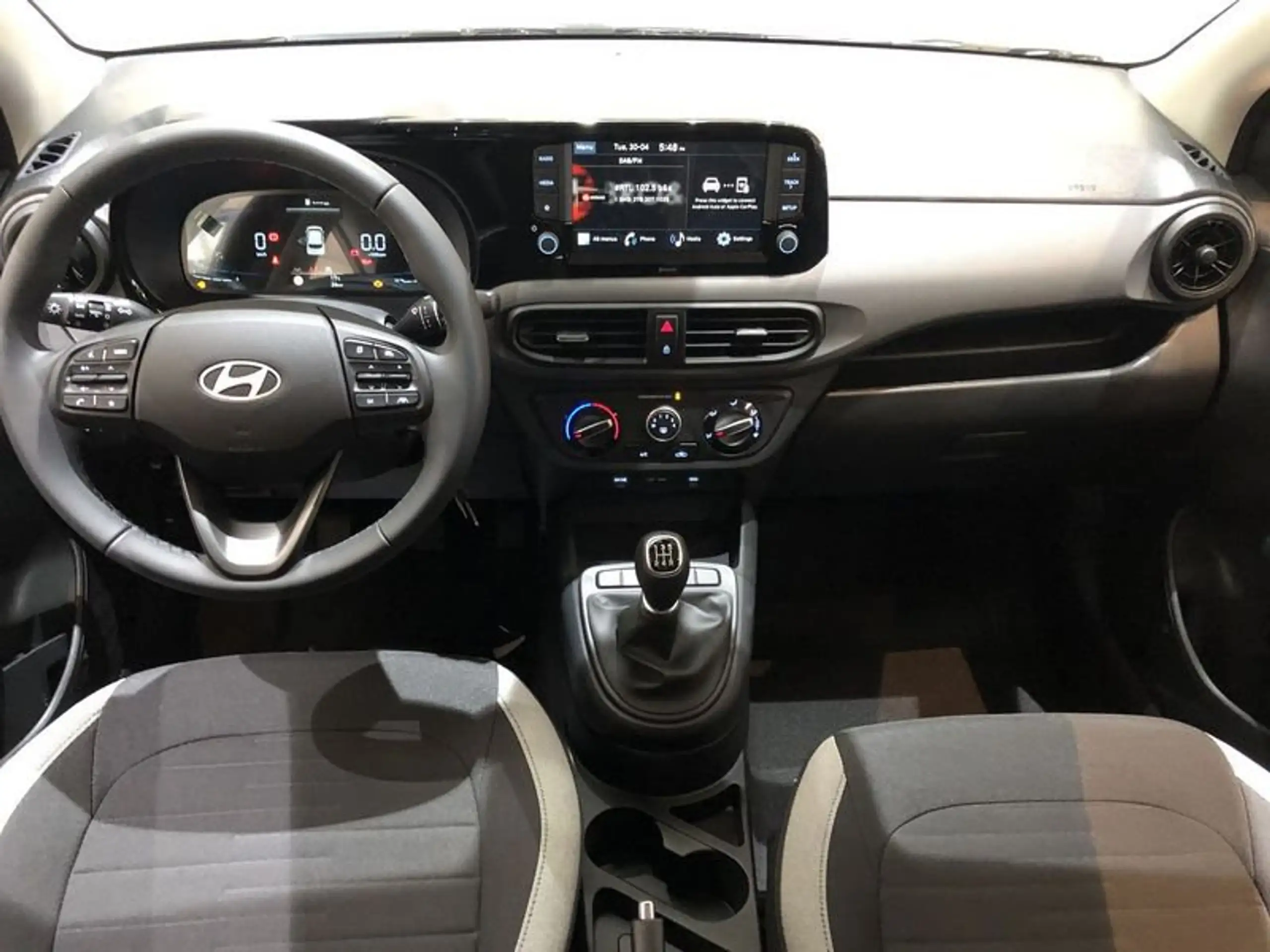 Hyundai - i10