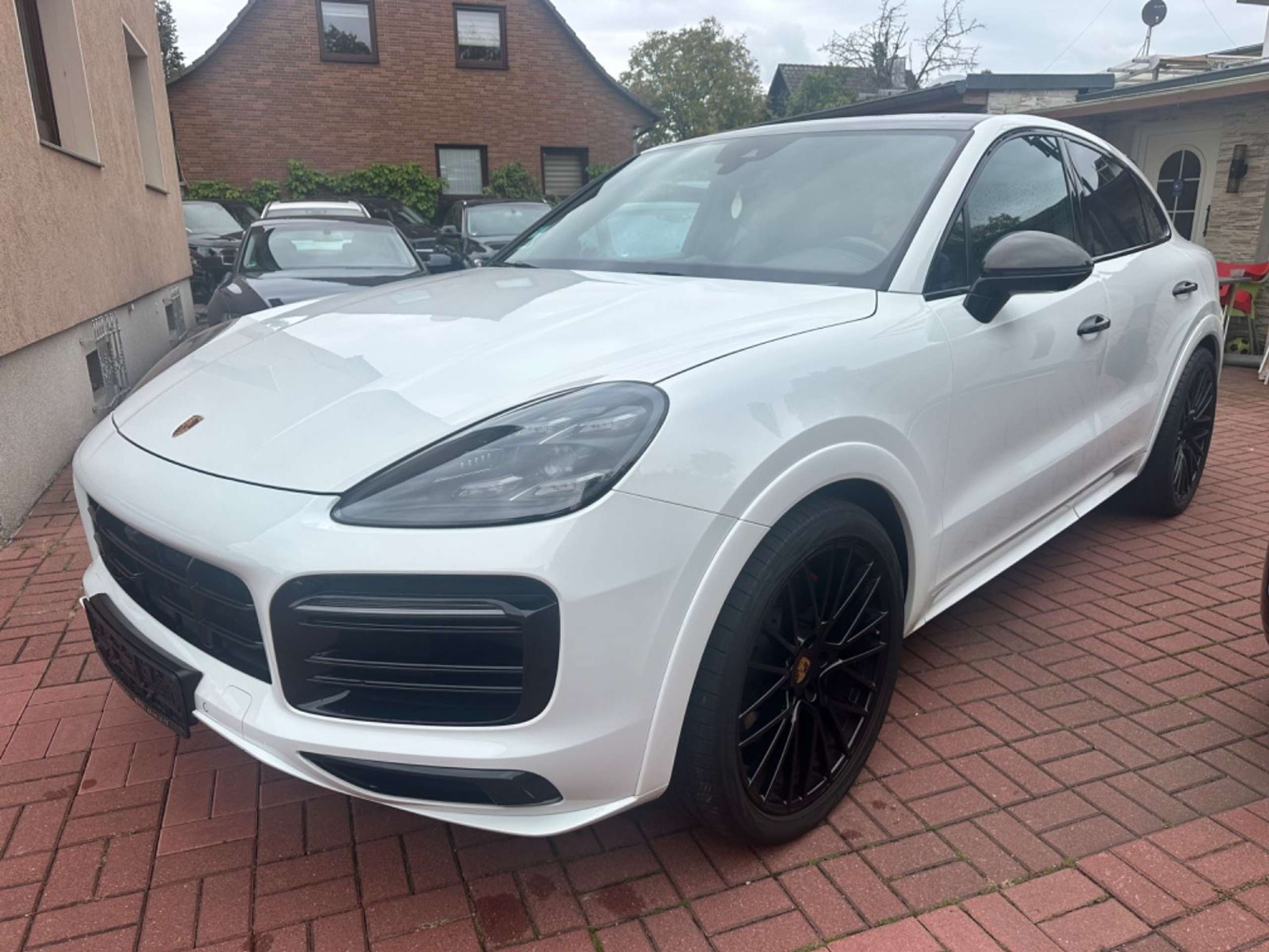 Porsche - Cayenne