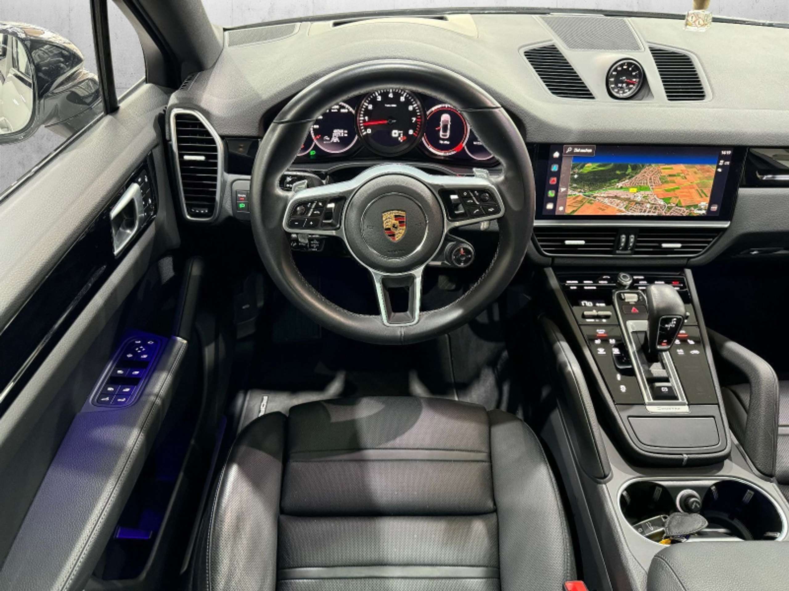 Porsche - Cayenne