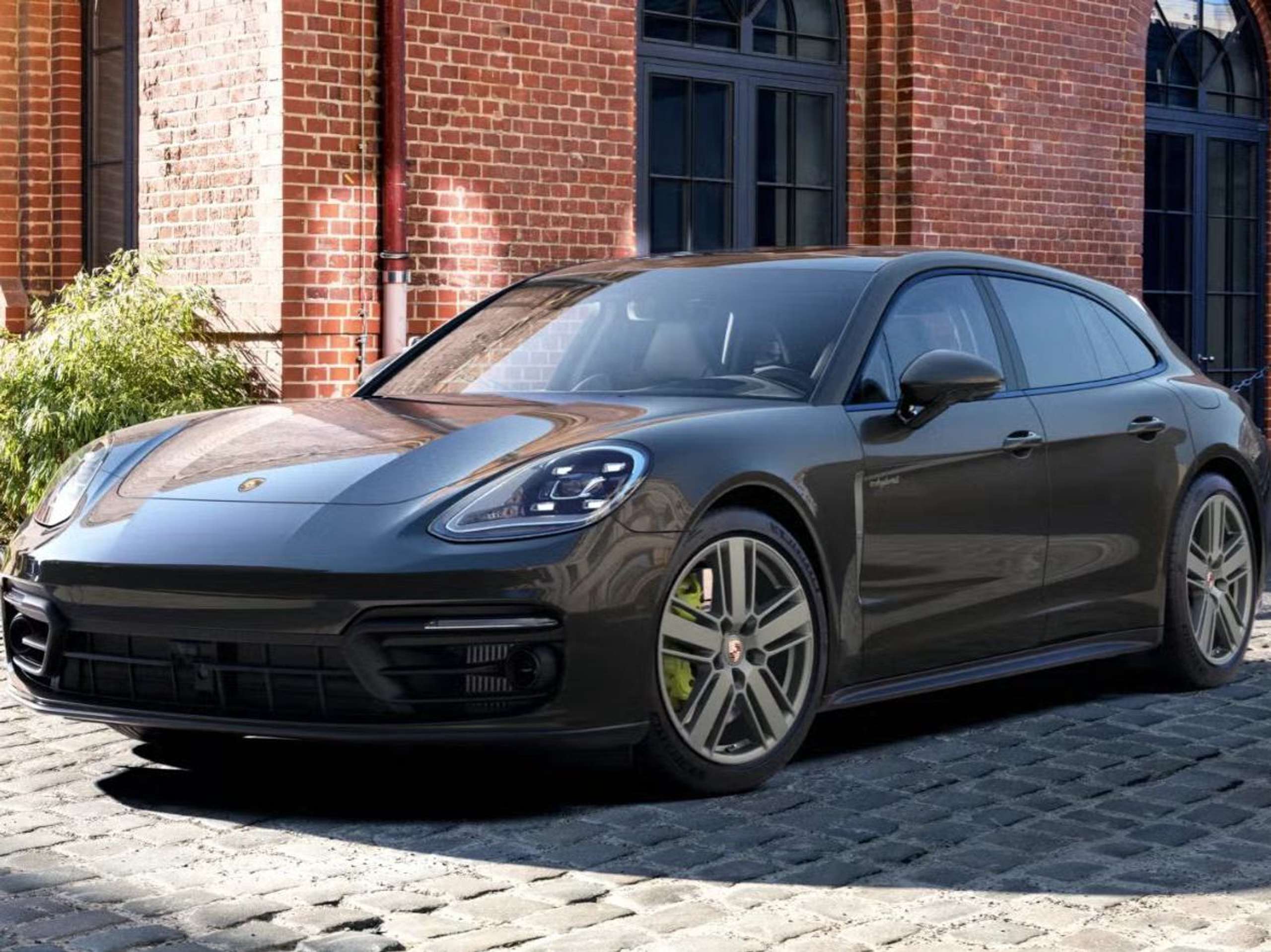 Porsche - Panamera