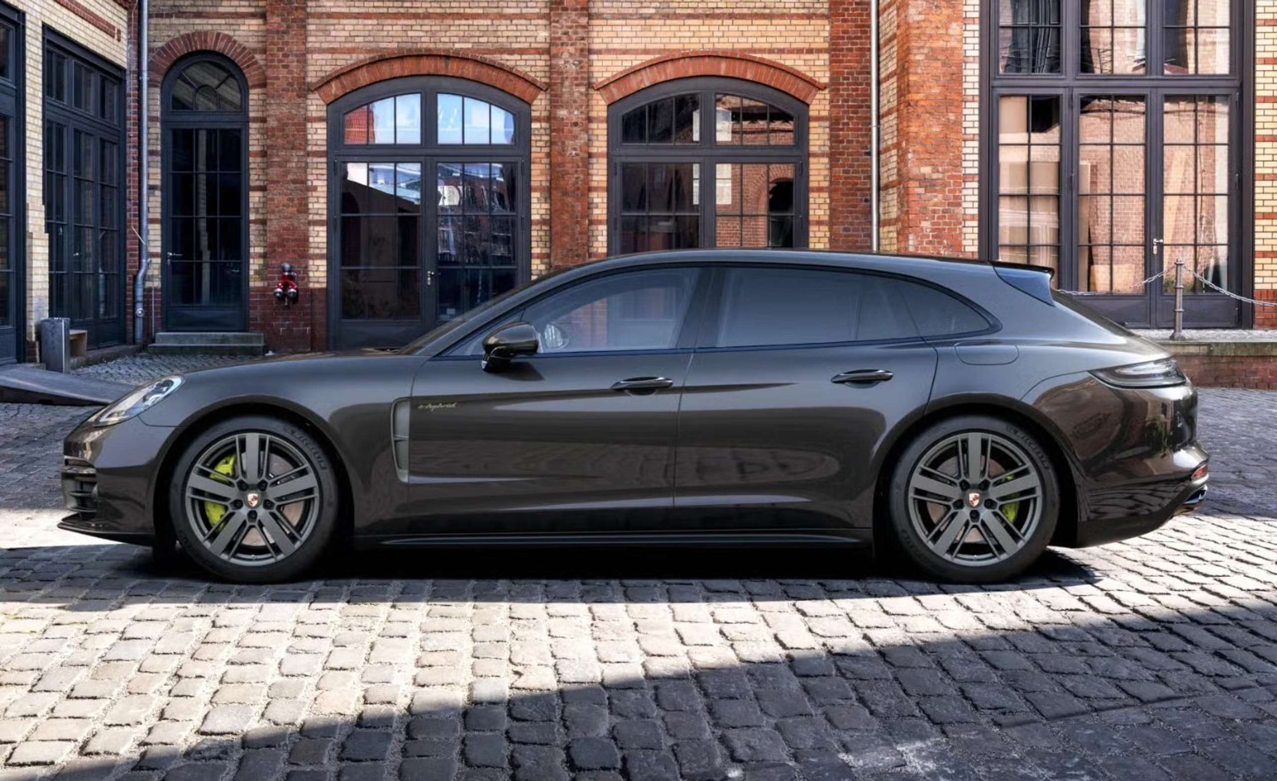 Porsche - Panamera