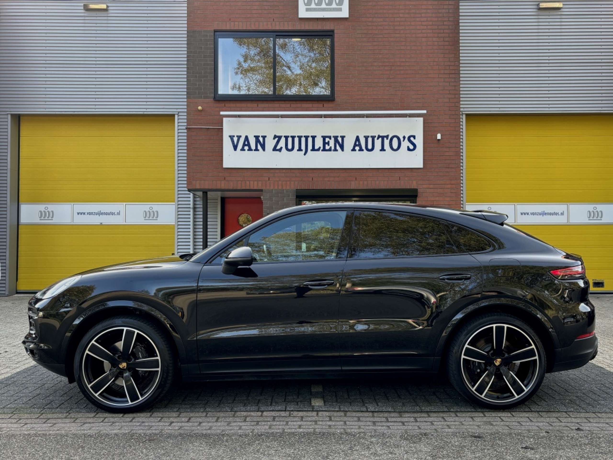 Porsche - Cayenne