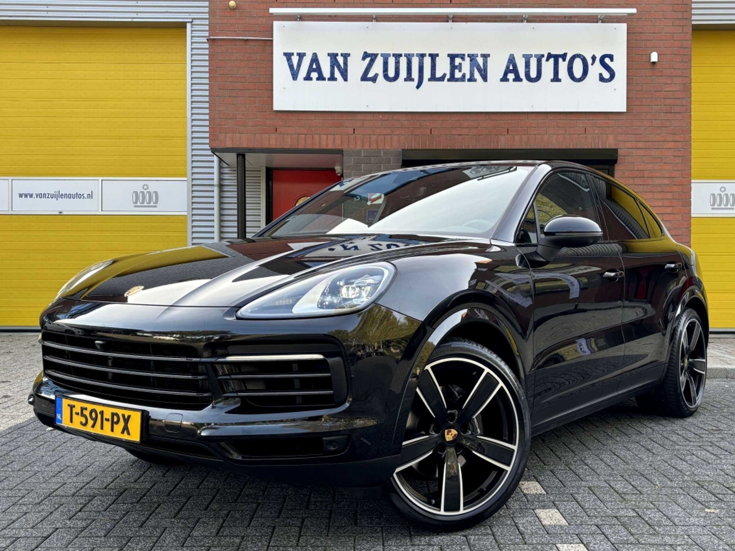 Porsche - Cayenne