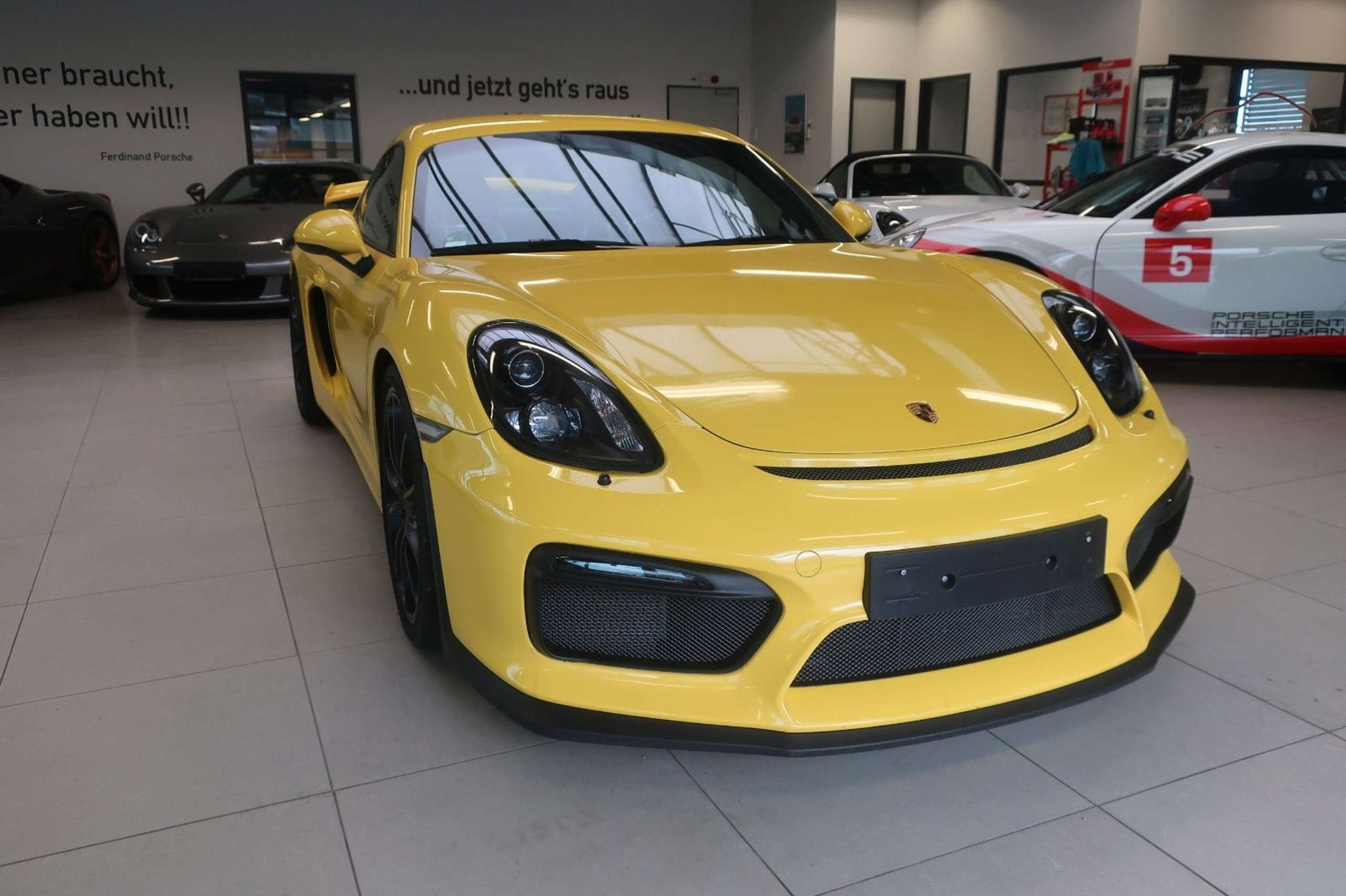 Porsche - Cayman