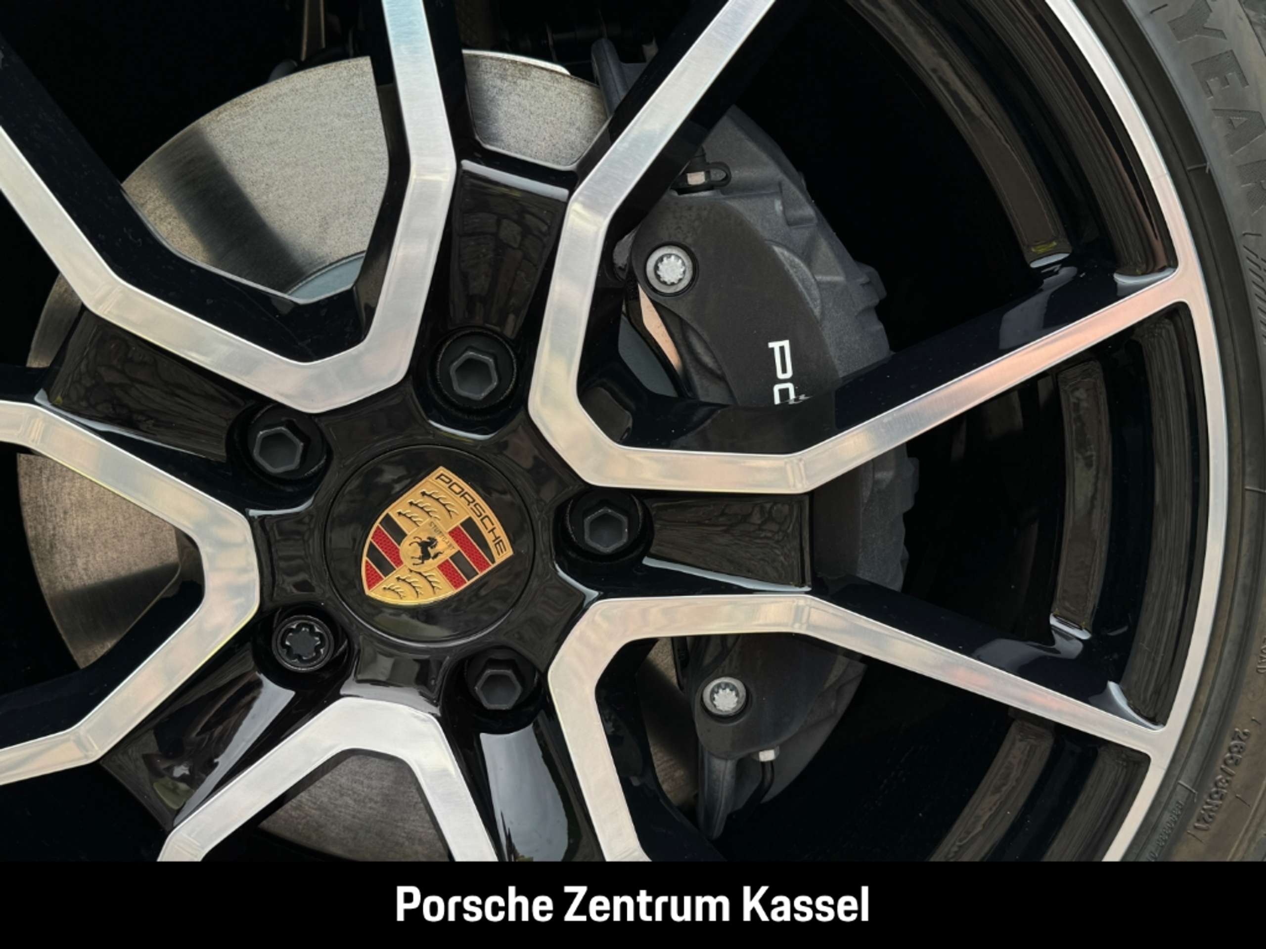 Porsche - Taycan