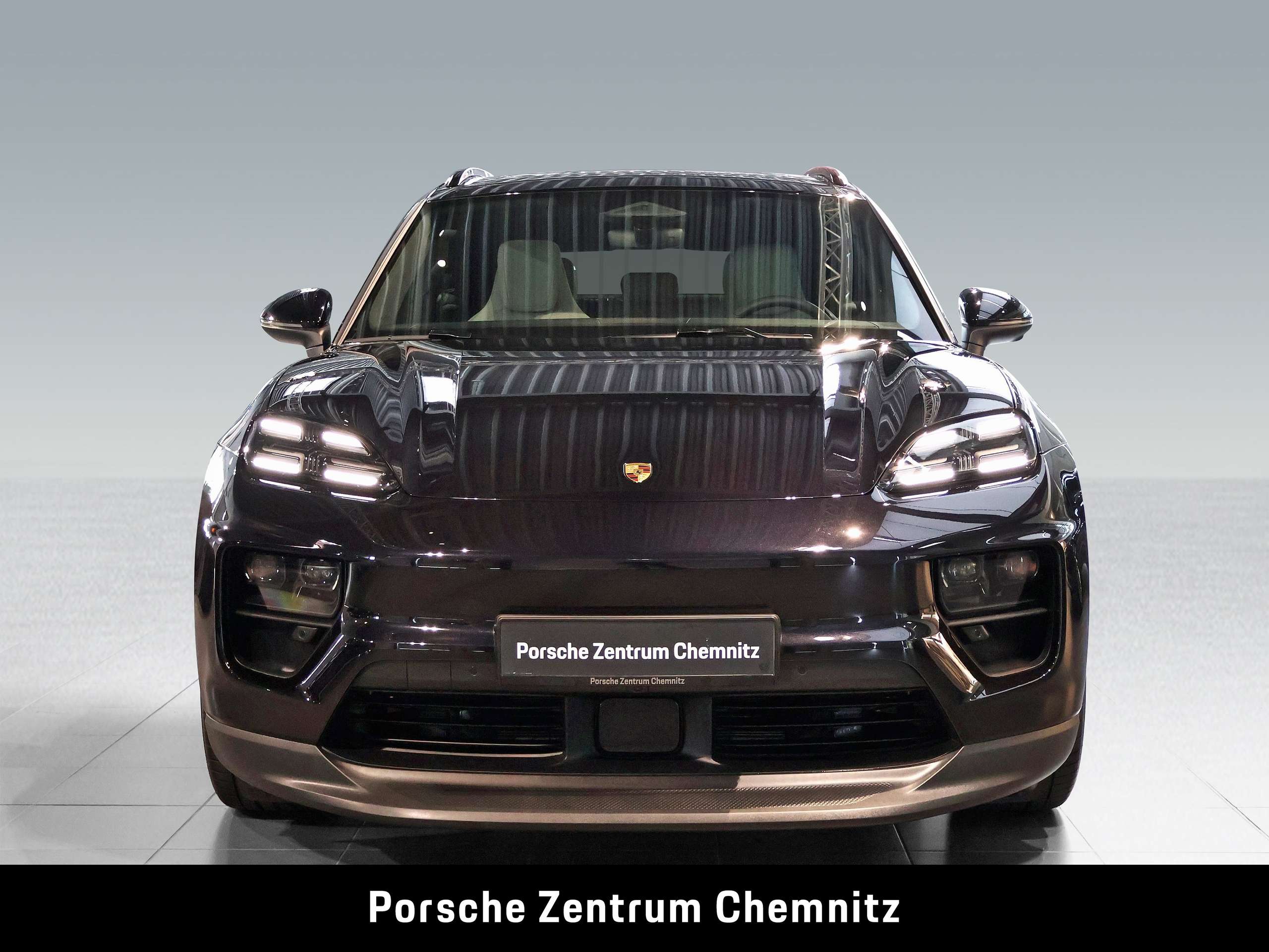 Porsche - Macan