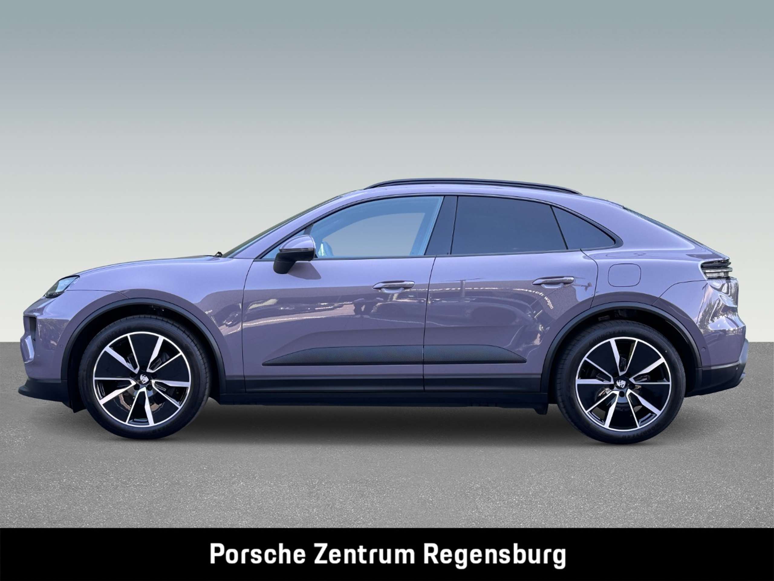 Porsche - Macan