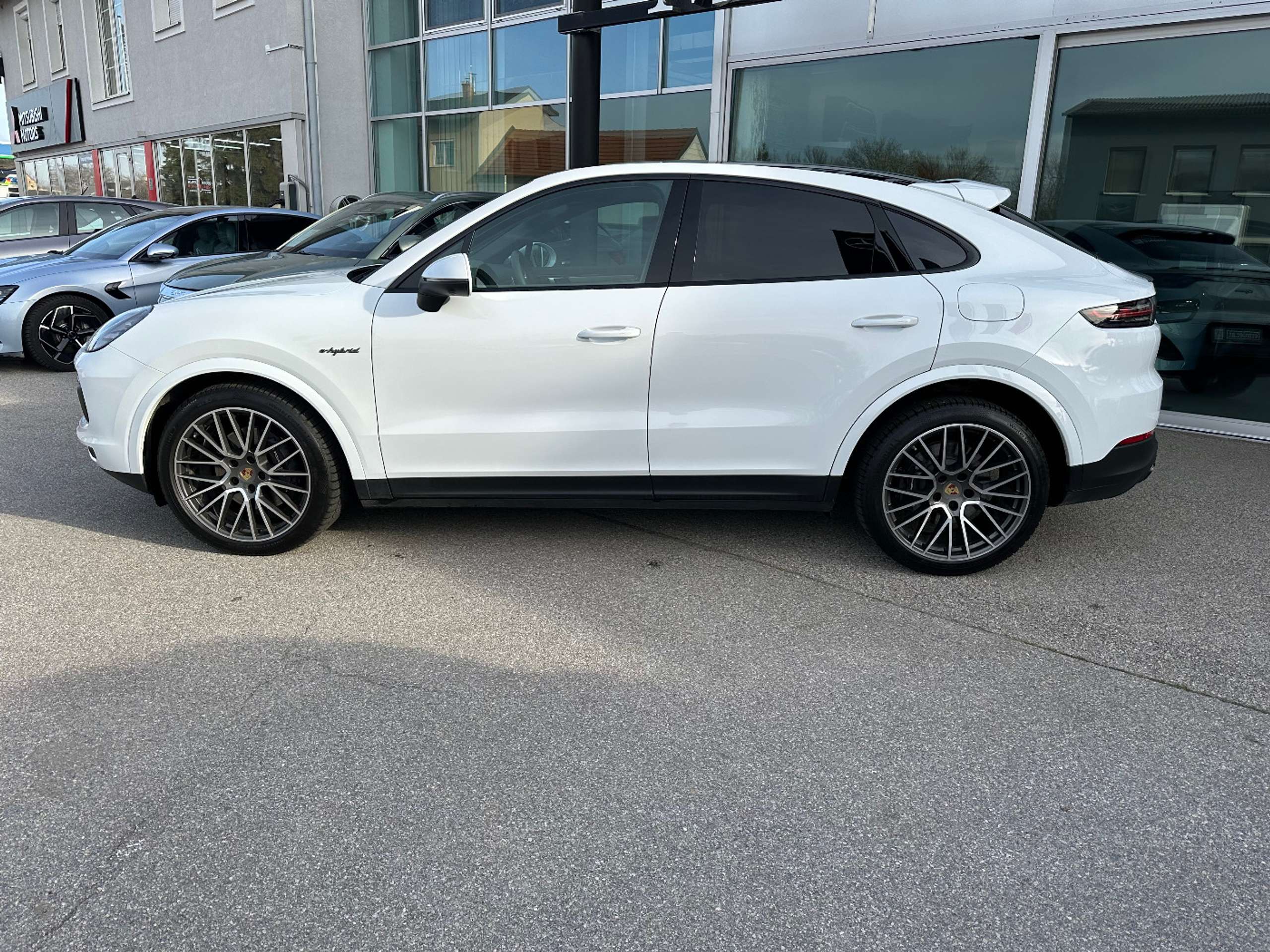 Porsche - Cayenne