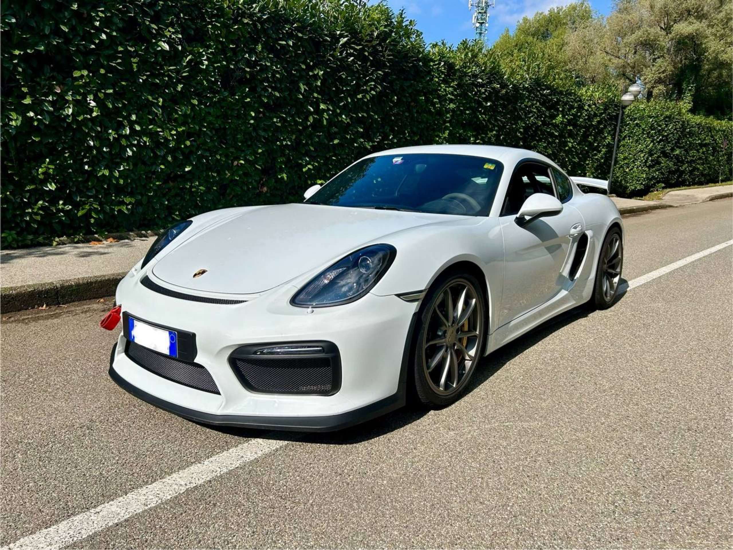 Porsche - Cayman