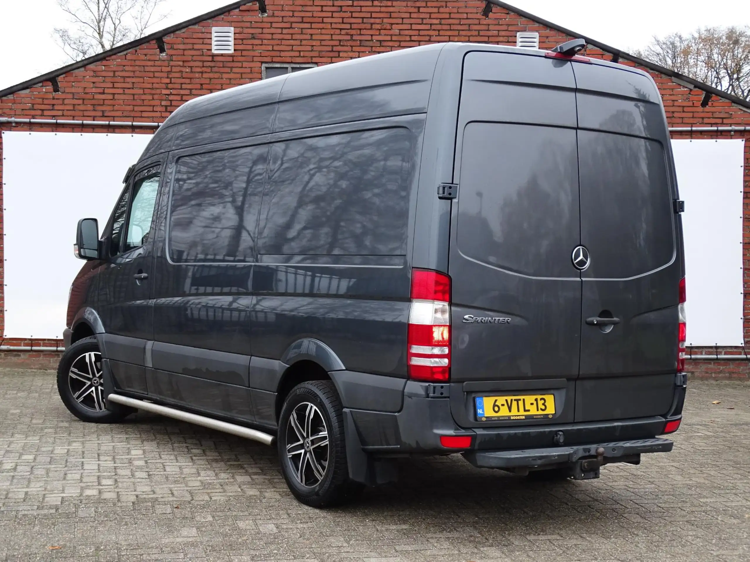 Mercedes-Benz - Sprinter