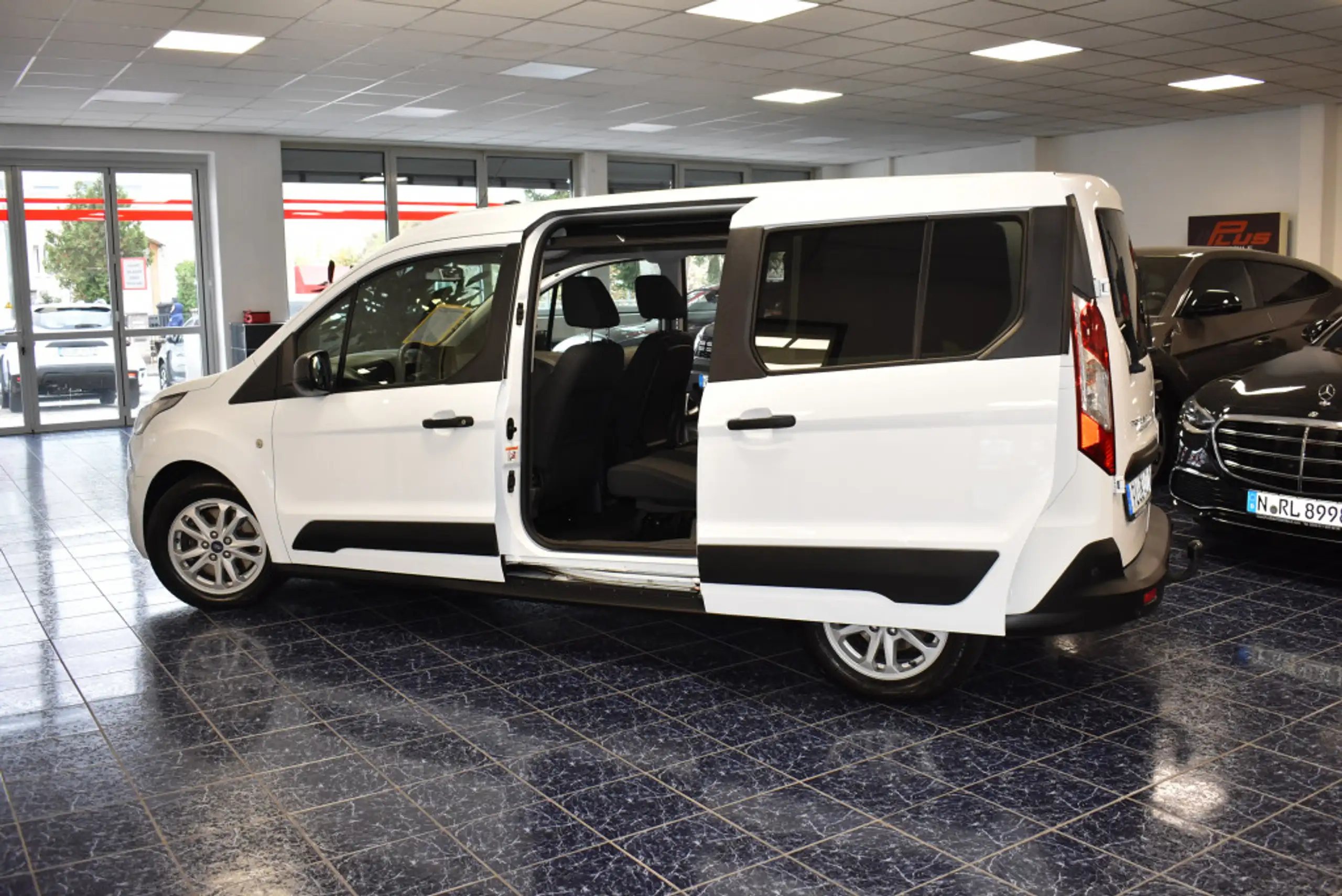 Ford - Transit Connect