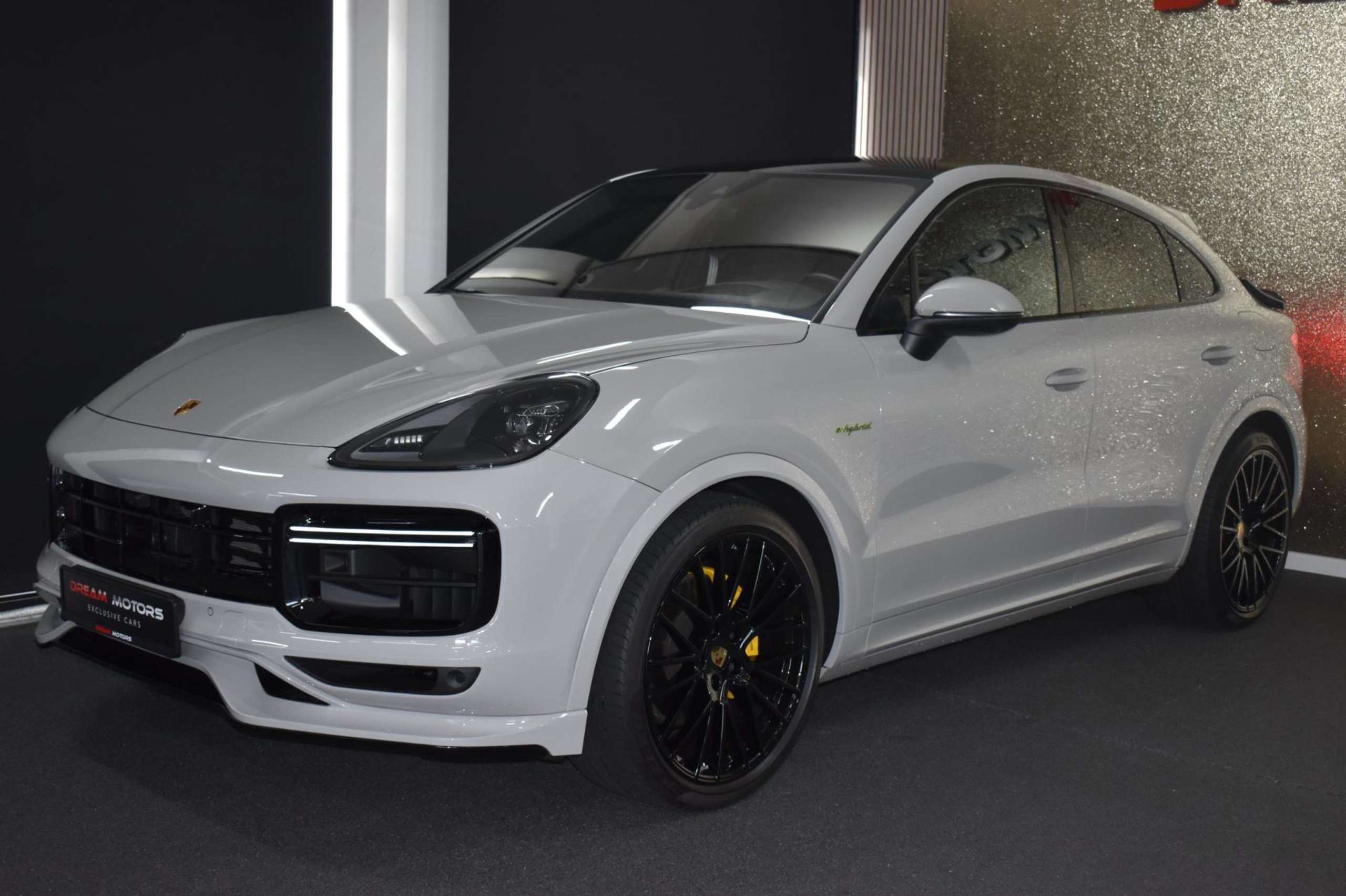 Porsche - Cayenne