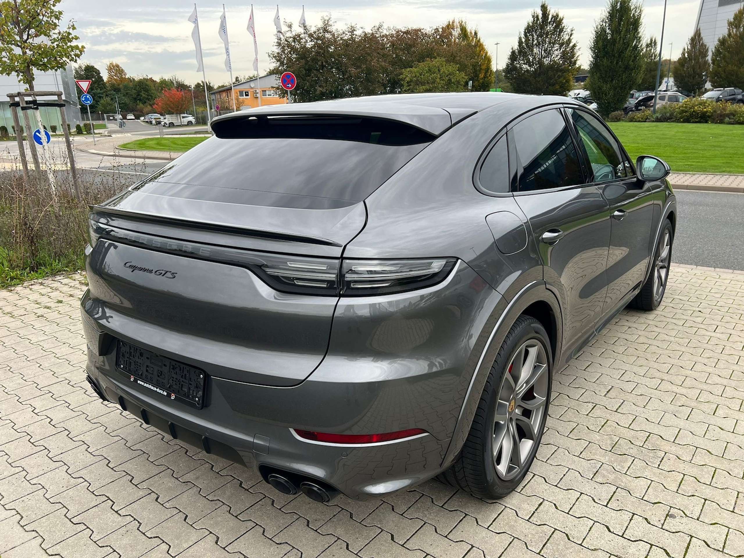 Porsche - Cayenne