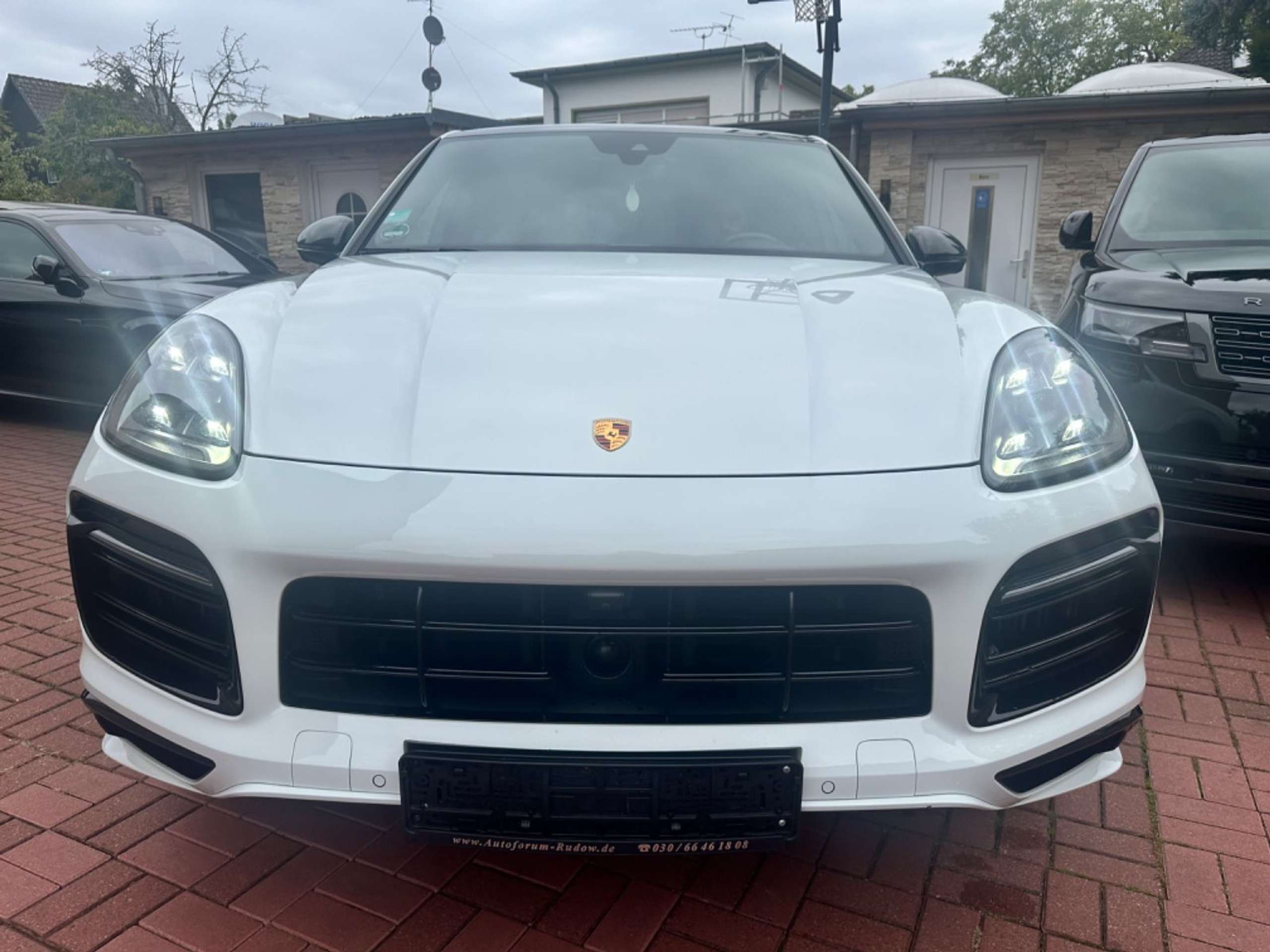 Porsche - Cayenne