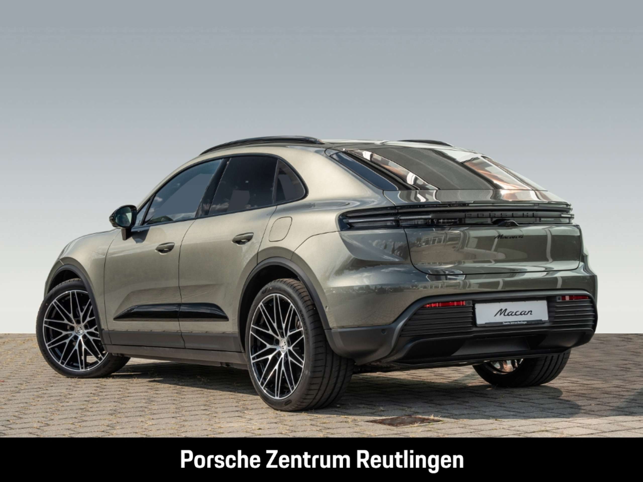 Porsche - Macan