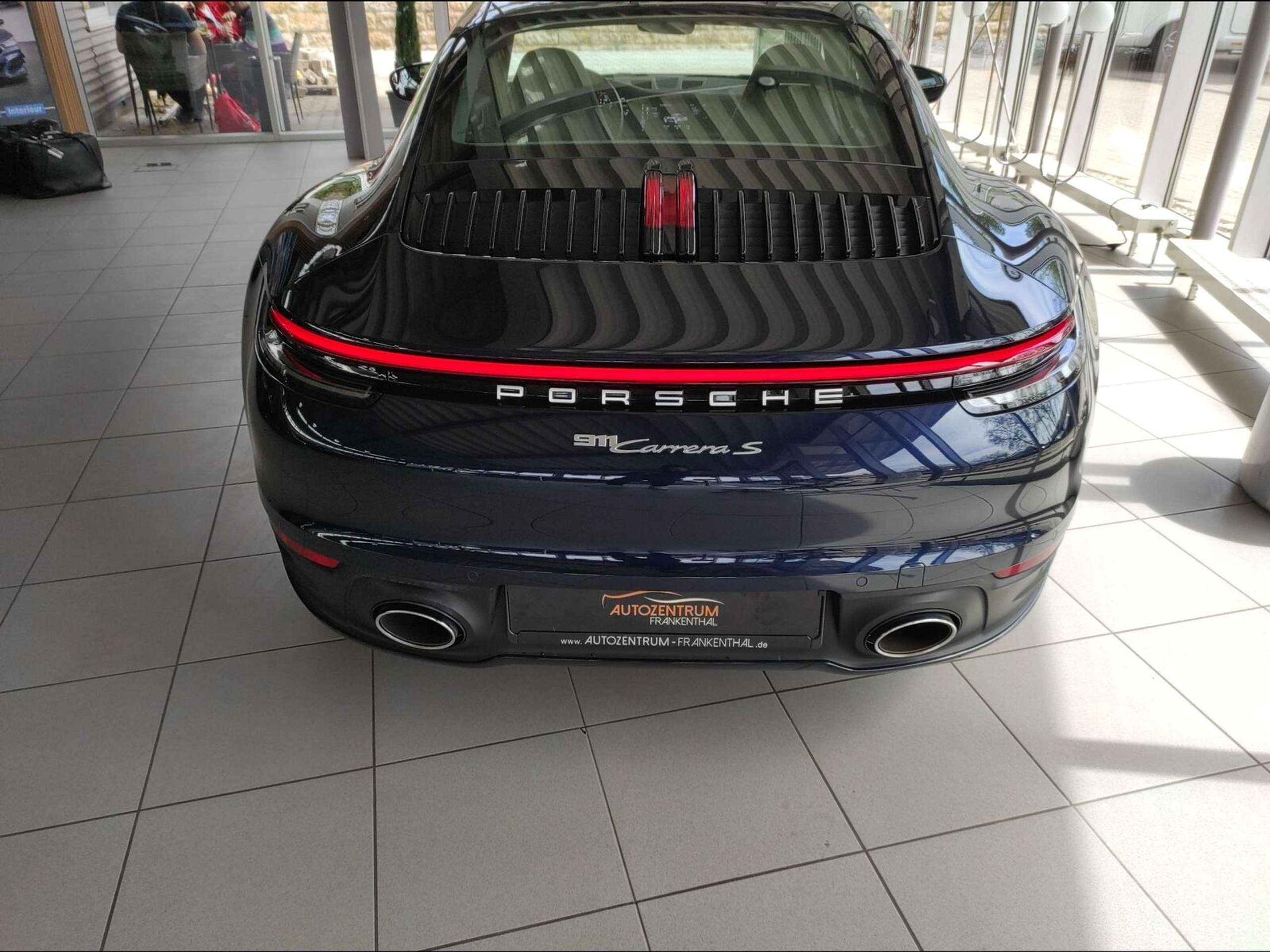 Porsche - 992