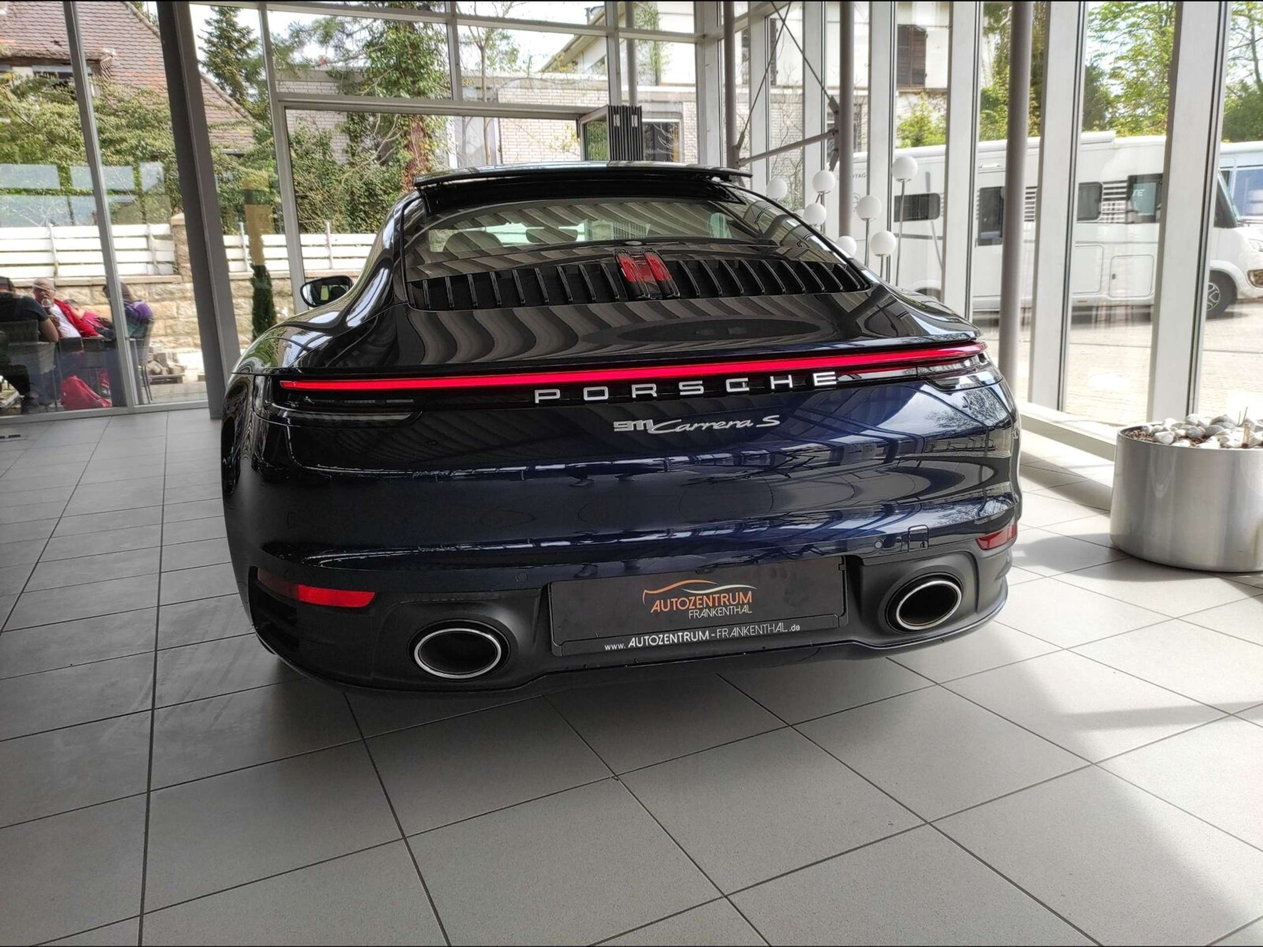 Porsche - 992