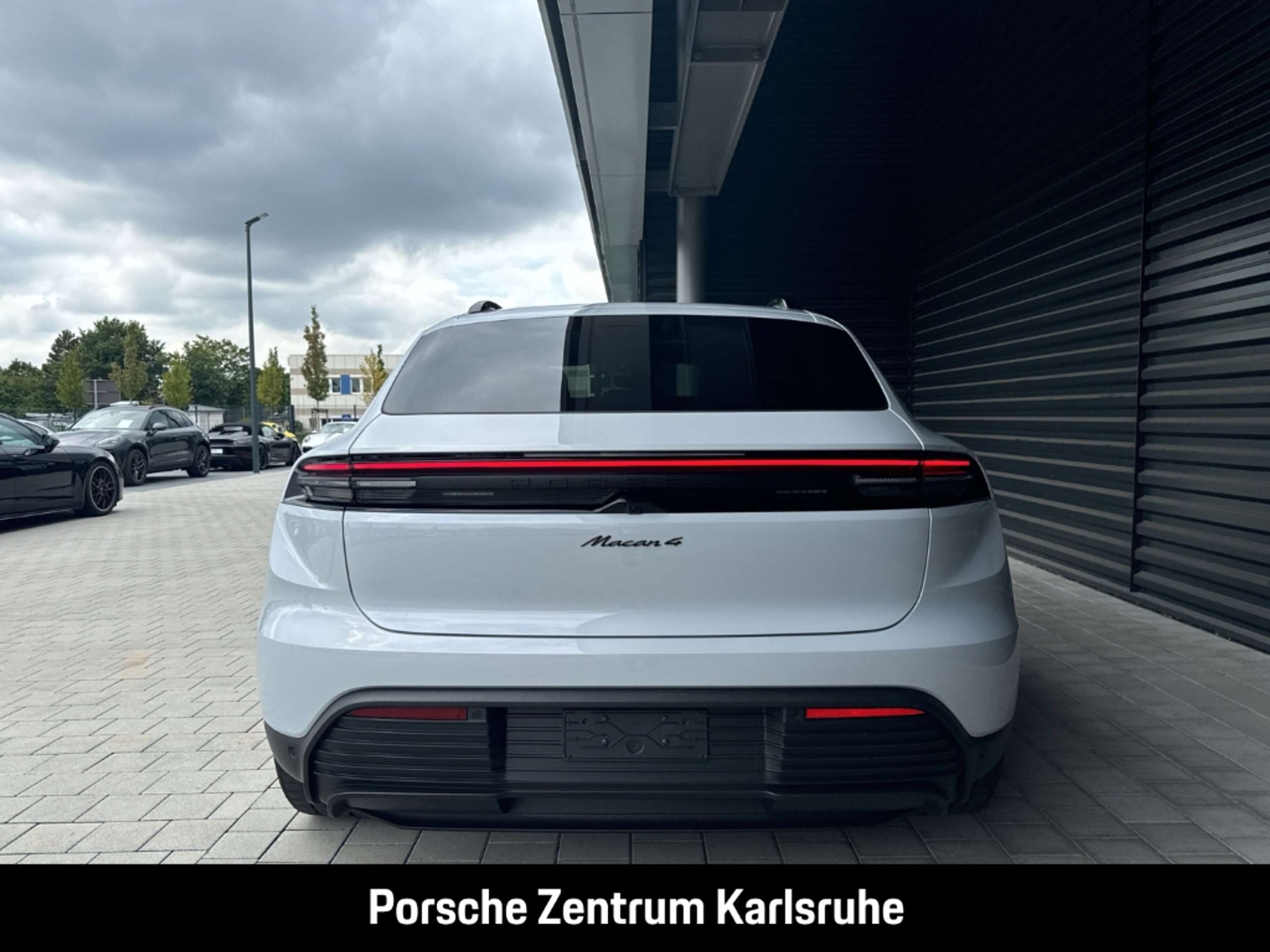 Porsche - Macan