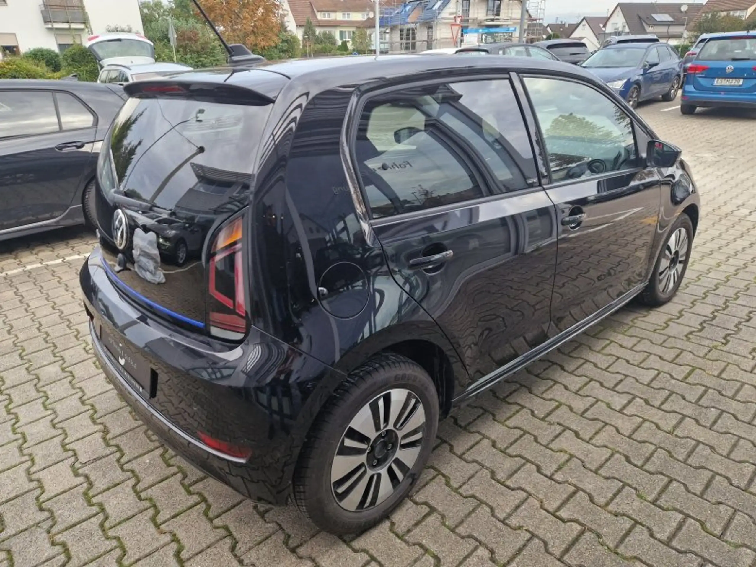 Volkswagen - e-up!