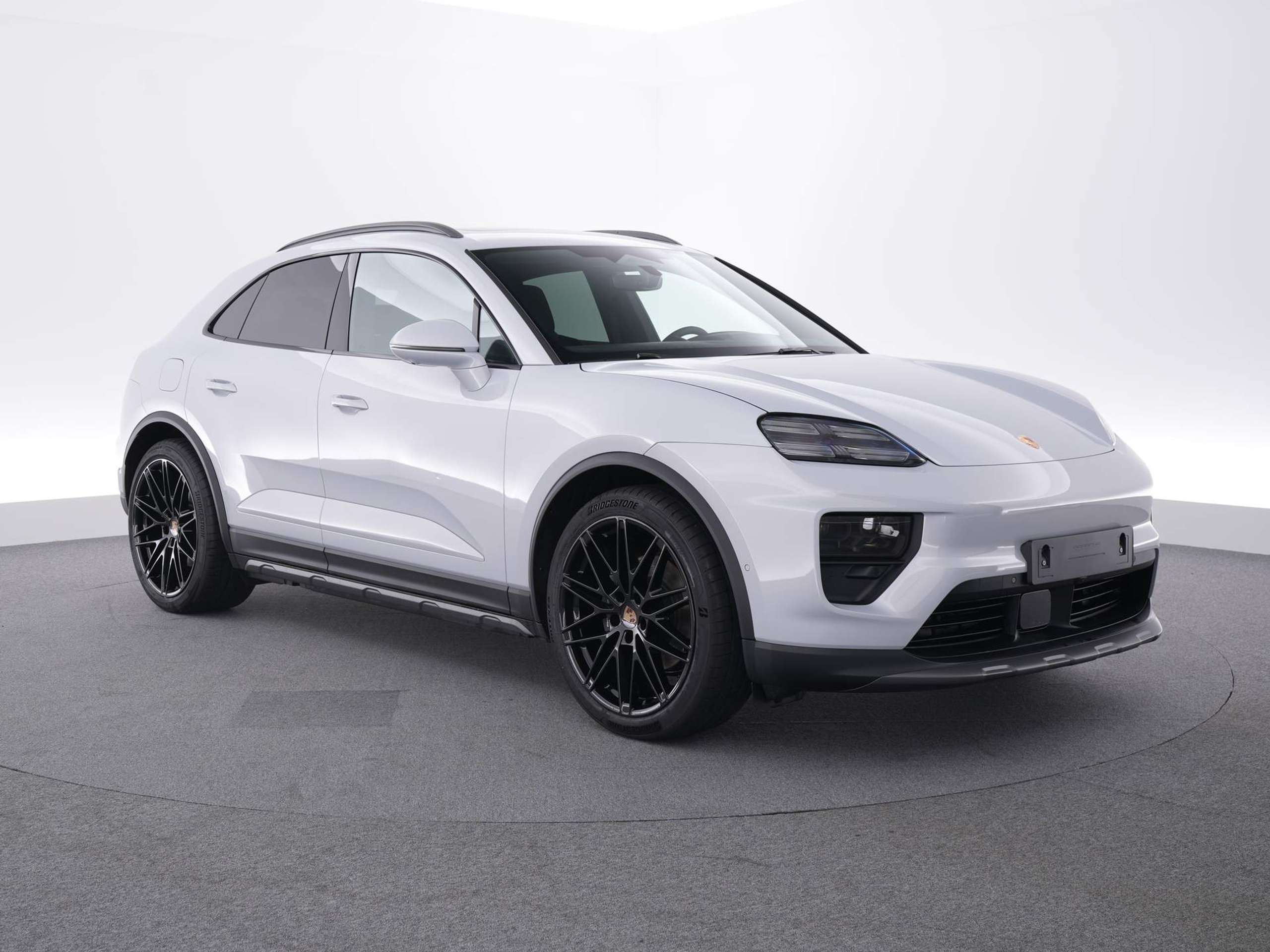 Porsche - Macan