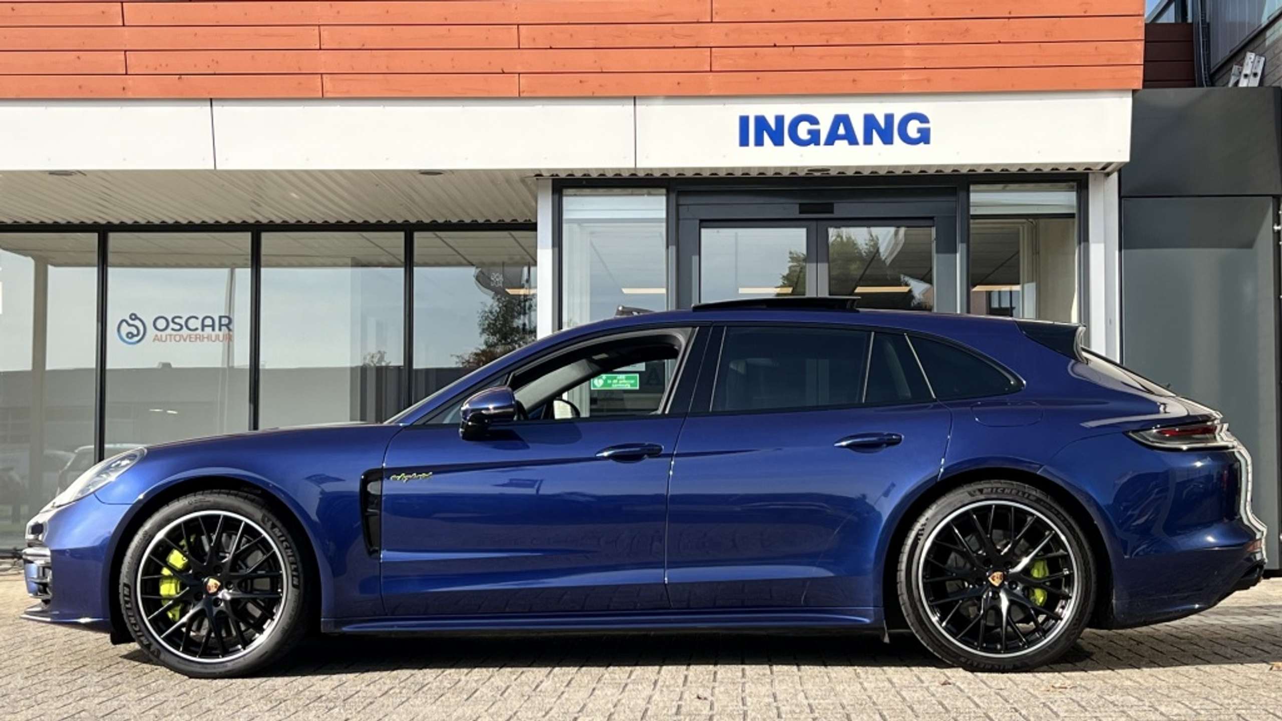 Porsche - Panamera