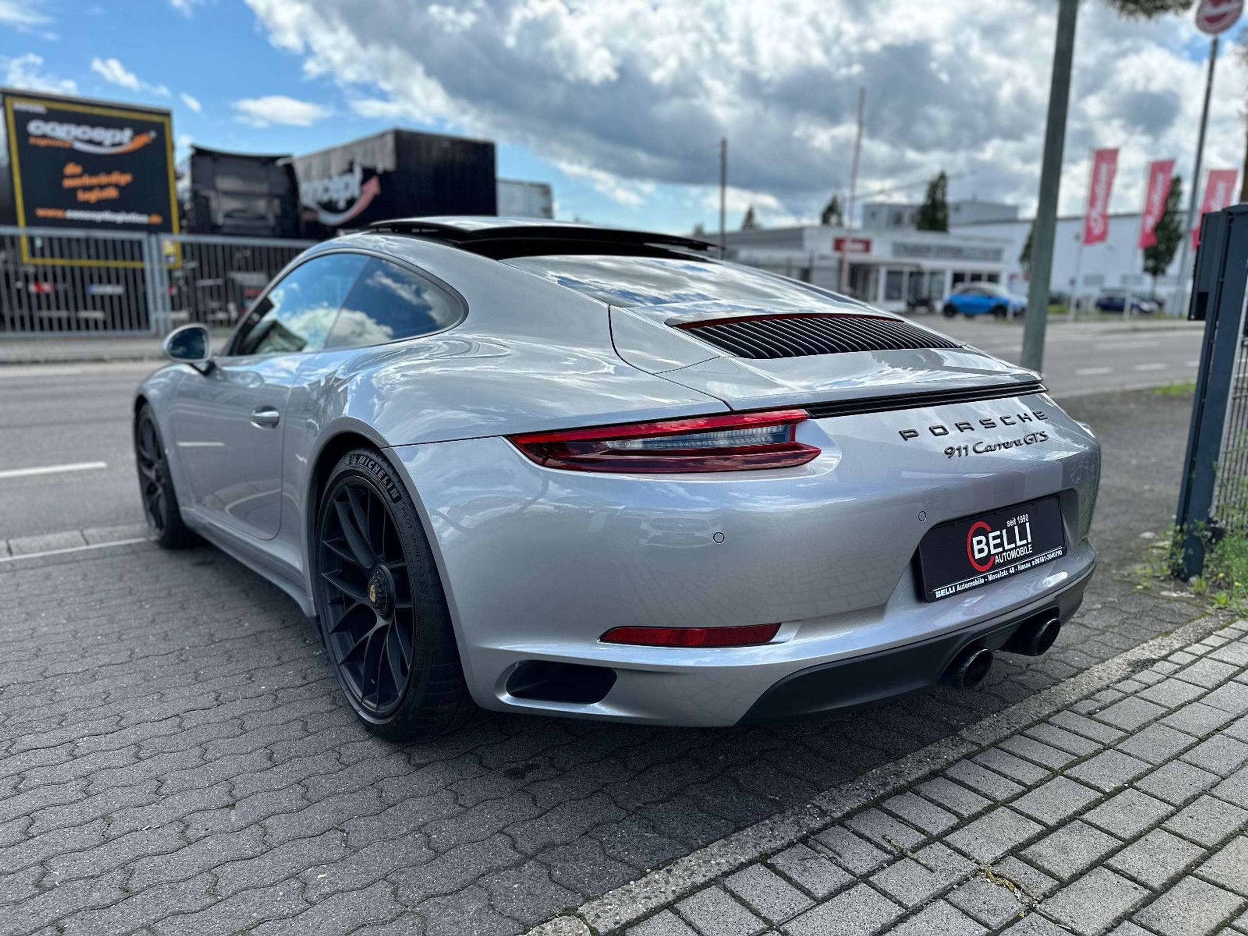 Porsche - 991