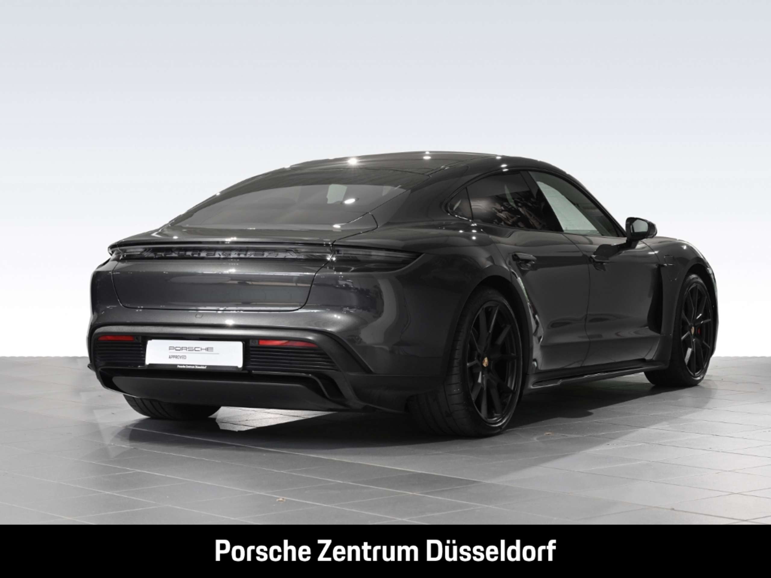 Porsche - Taycan