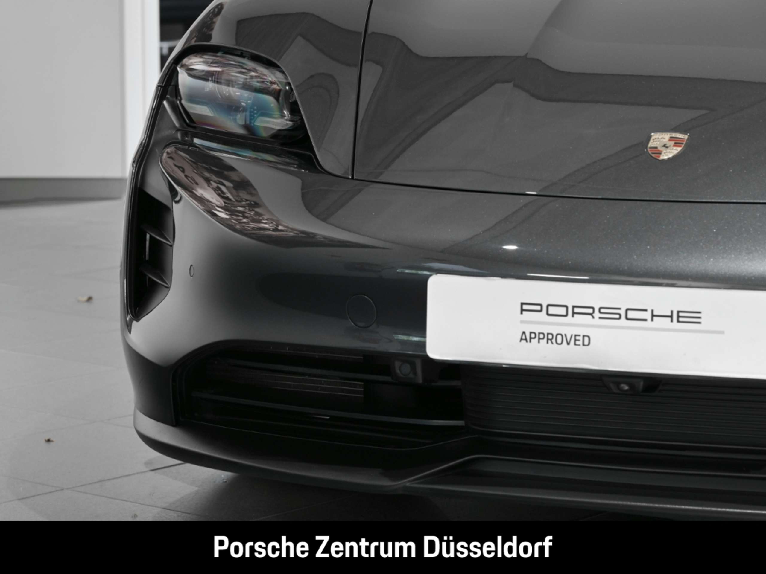 Porsche - Taycan