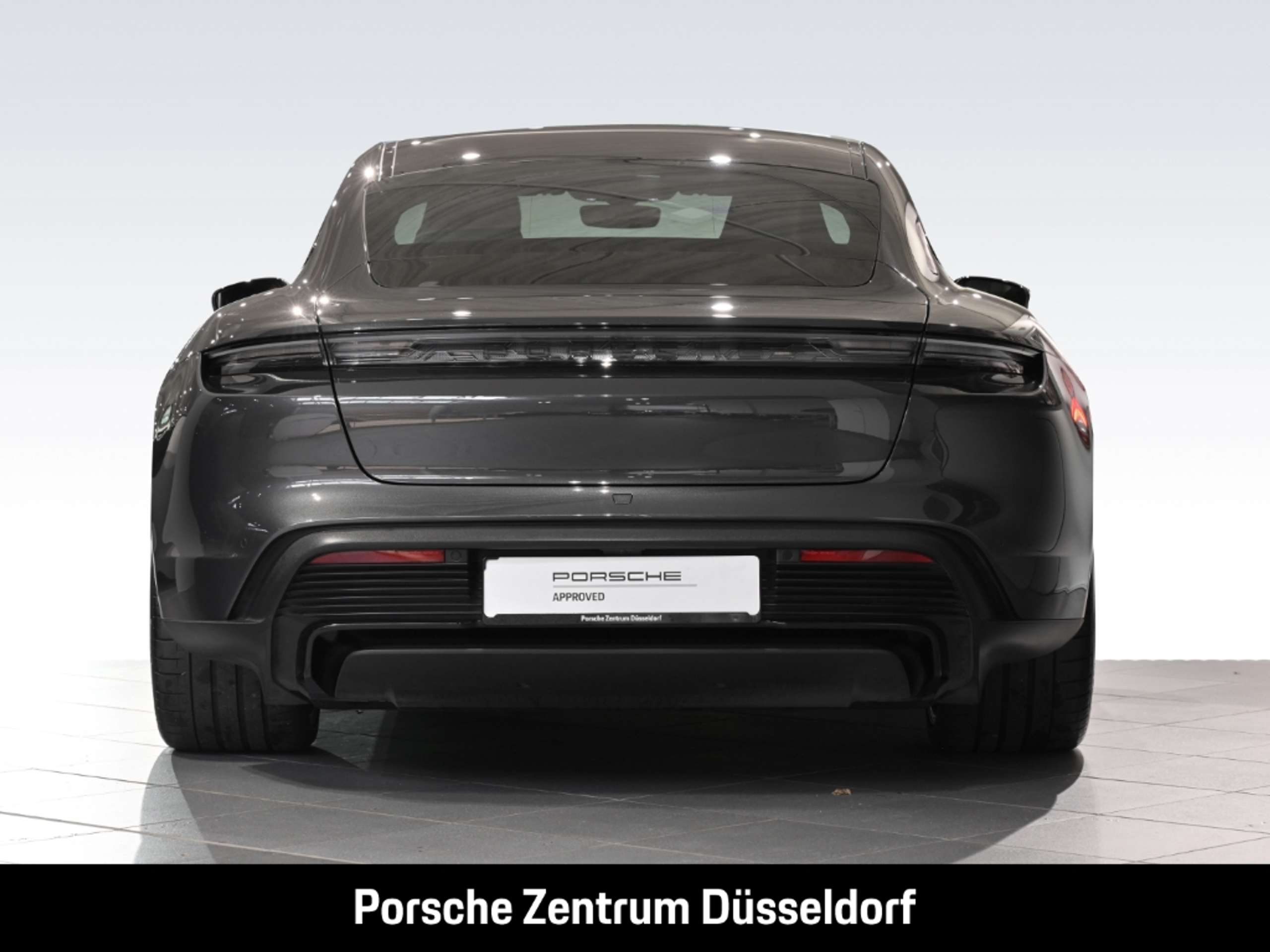 Porsche - Taycan