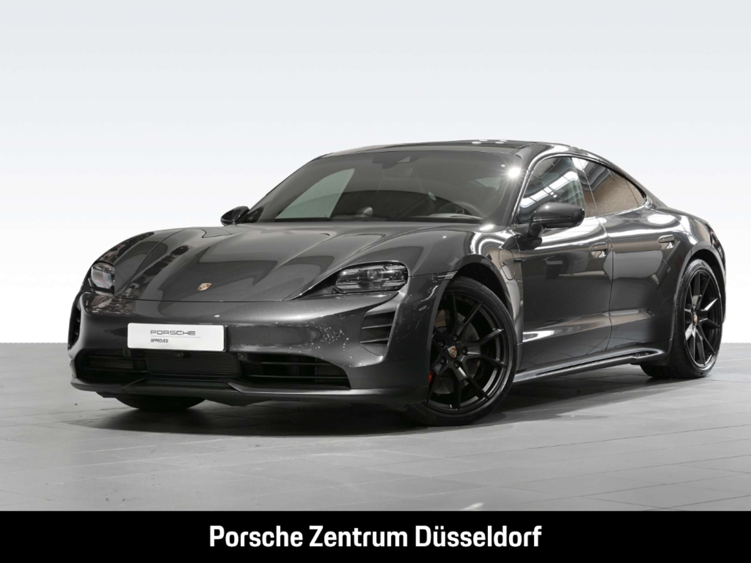 Porsche Taycan 2023