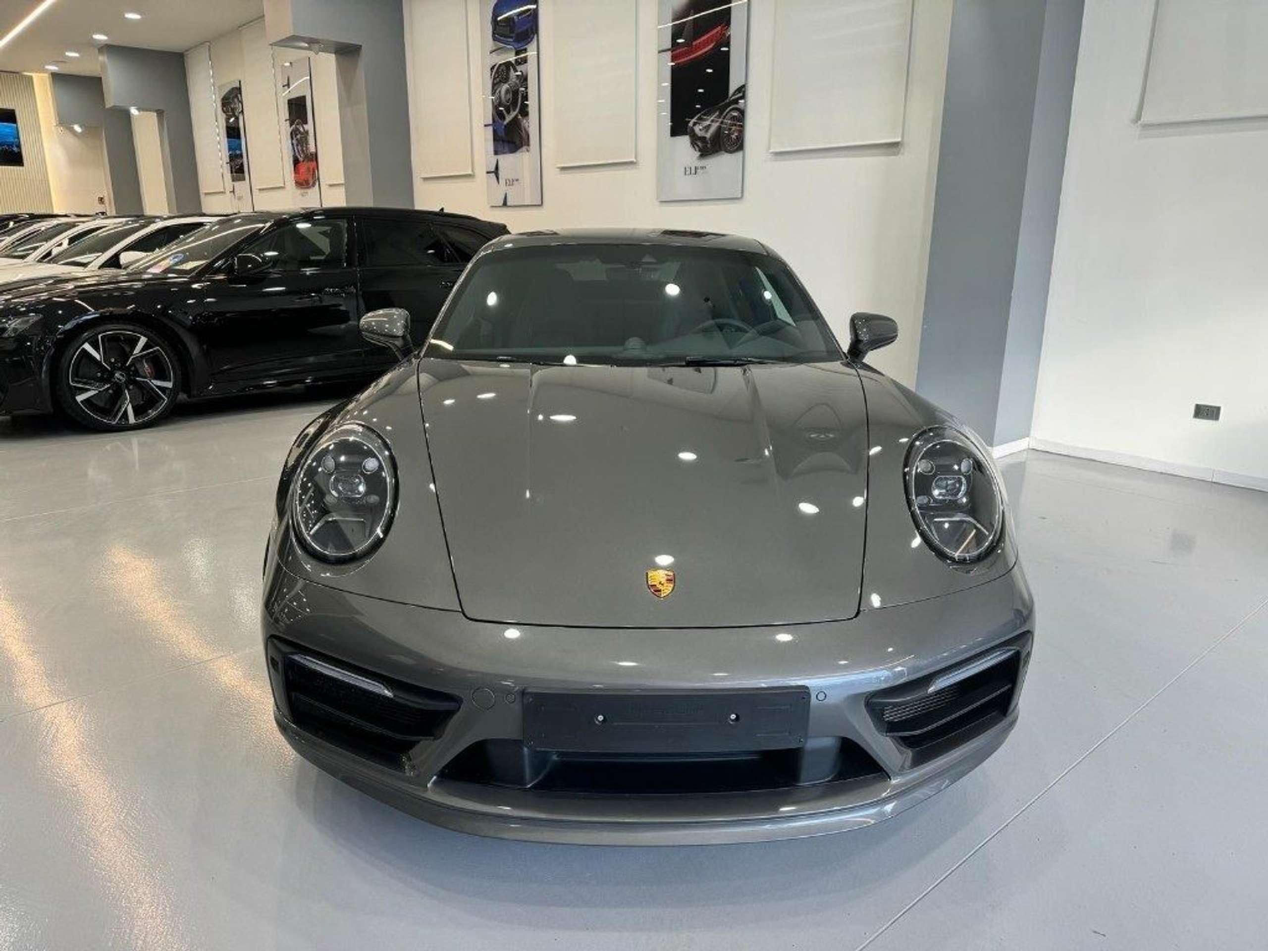 Porsche - 992