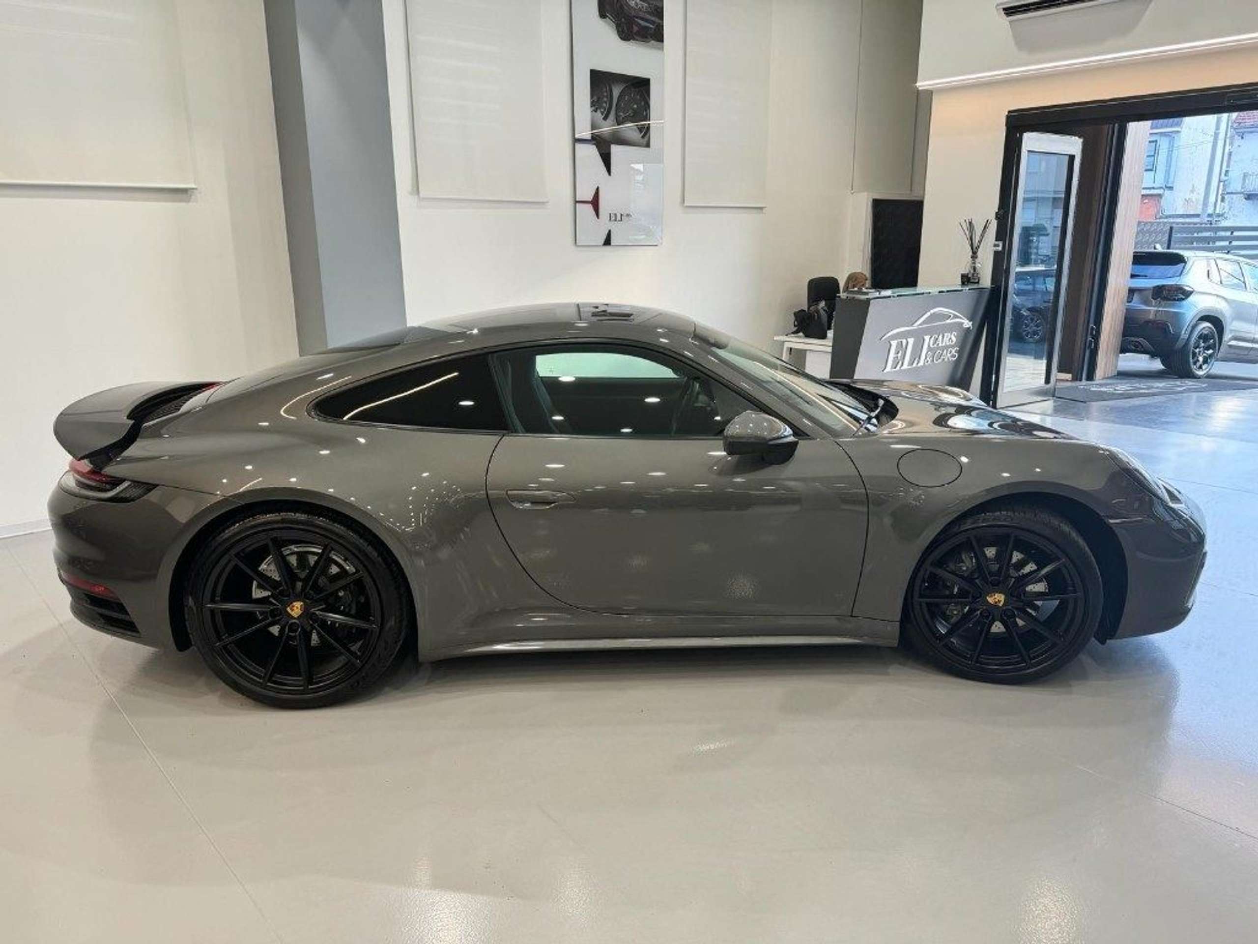 Porsche - 992