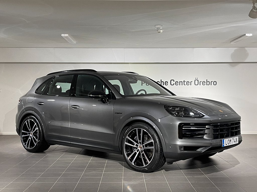 Porsche Cayenne 2025 224CH